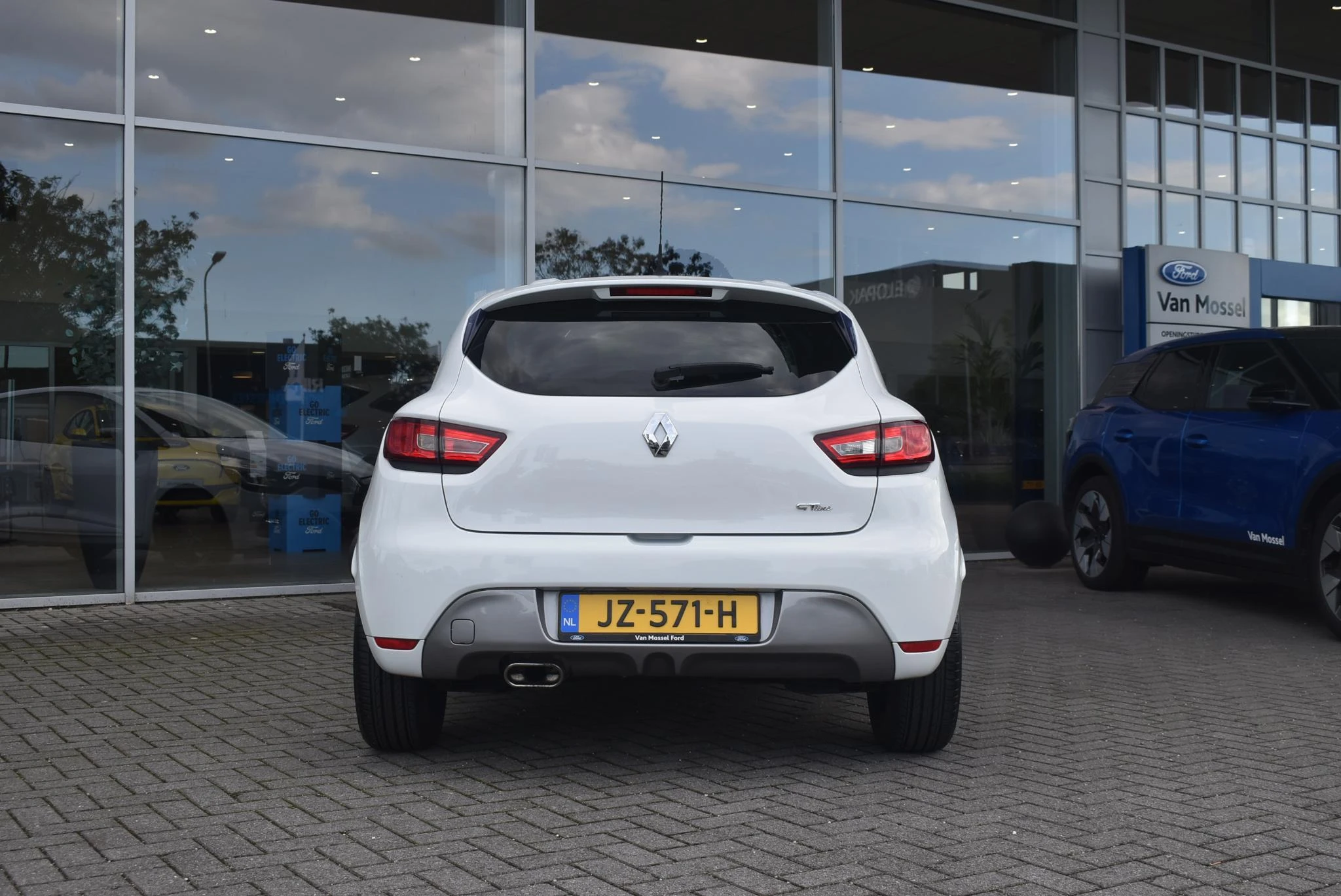 Renault-Clio-image-5