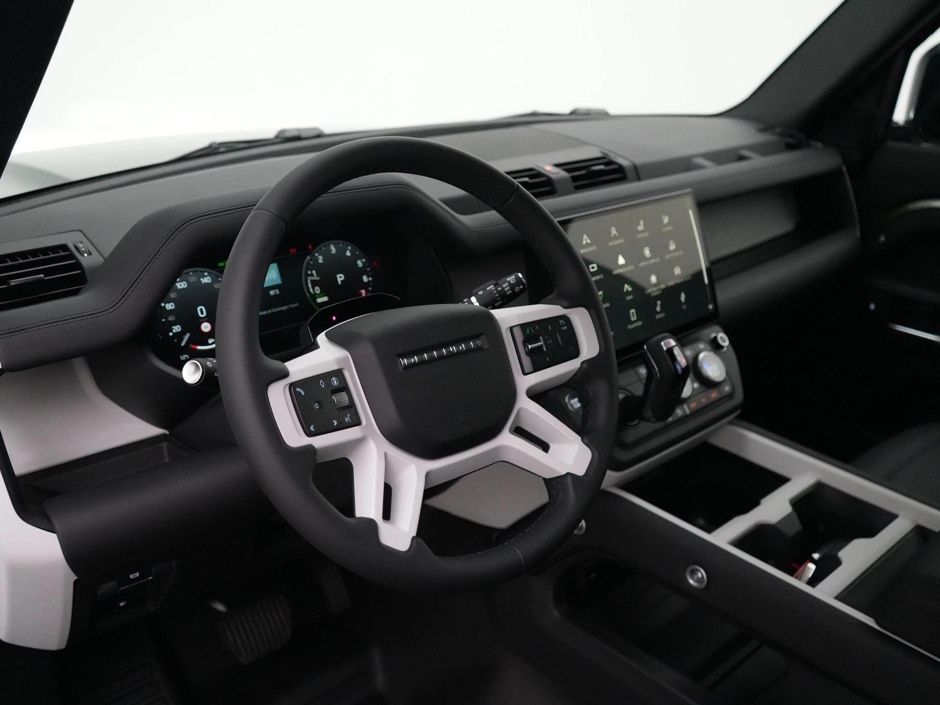 Land Rover-Defender-image-14