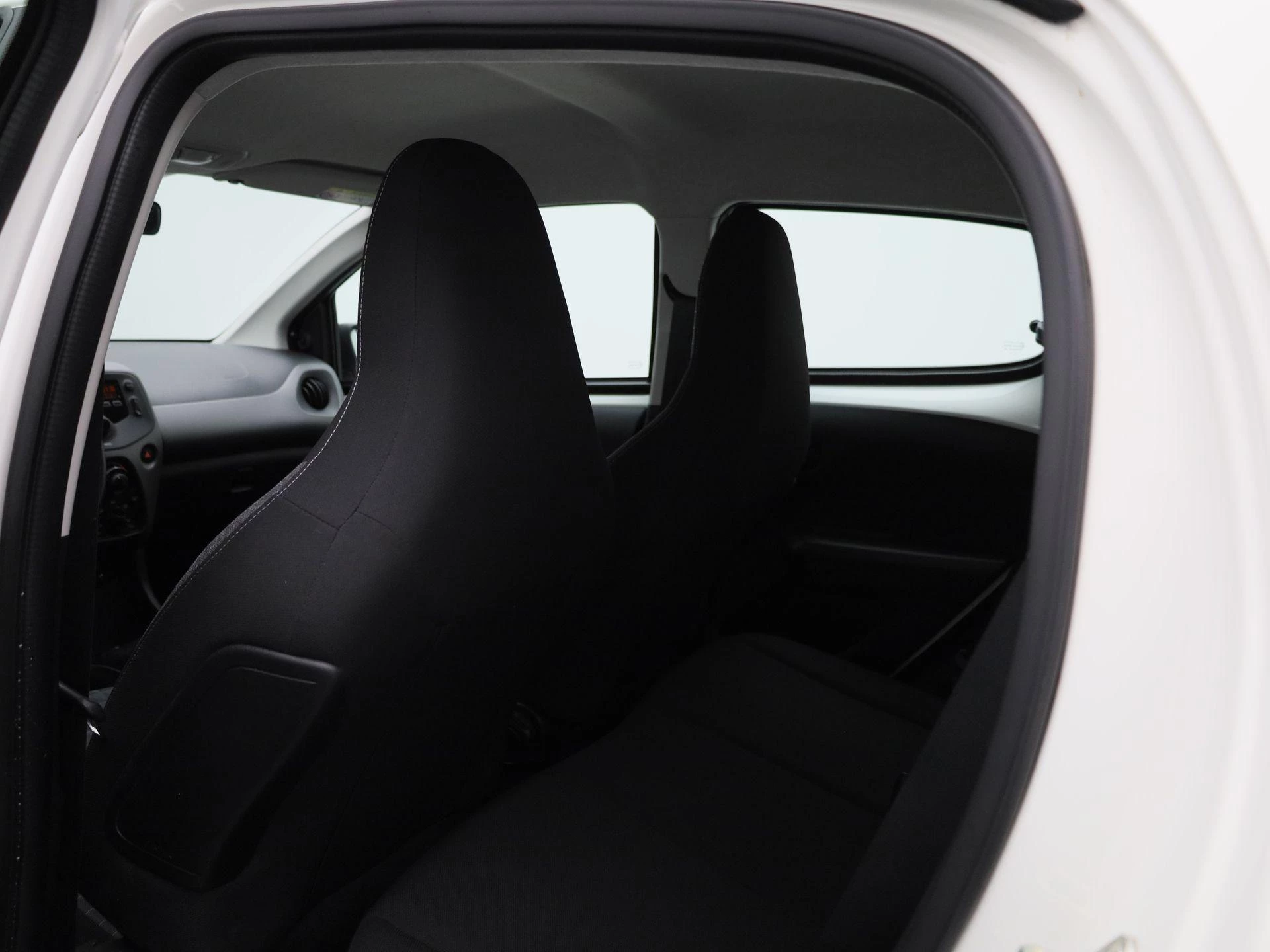Peugeot-108-image-9