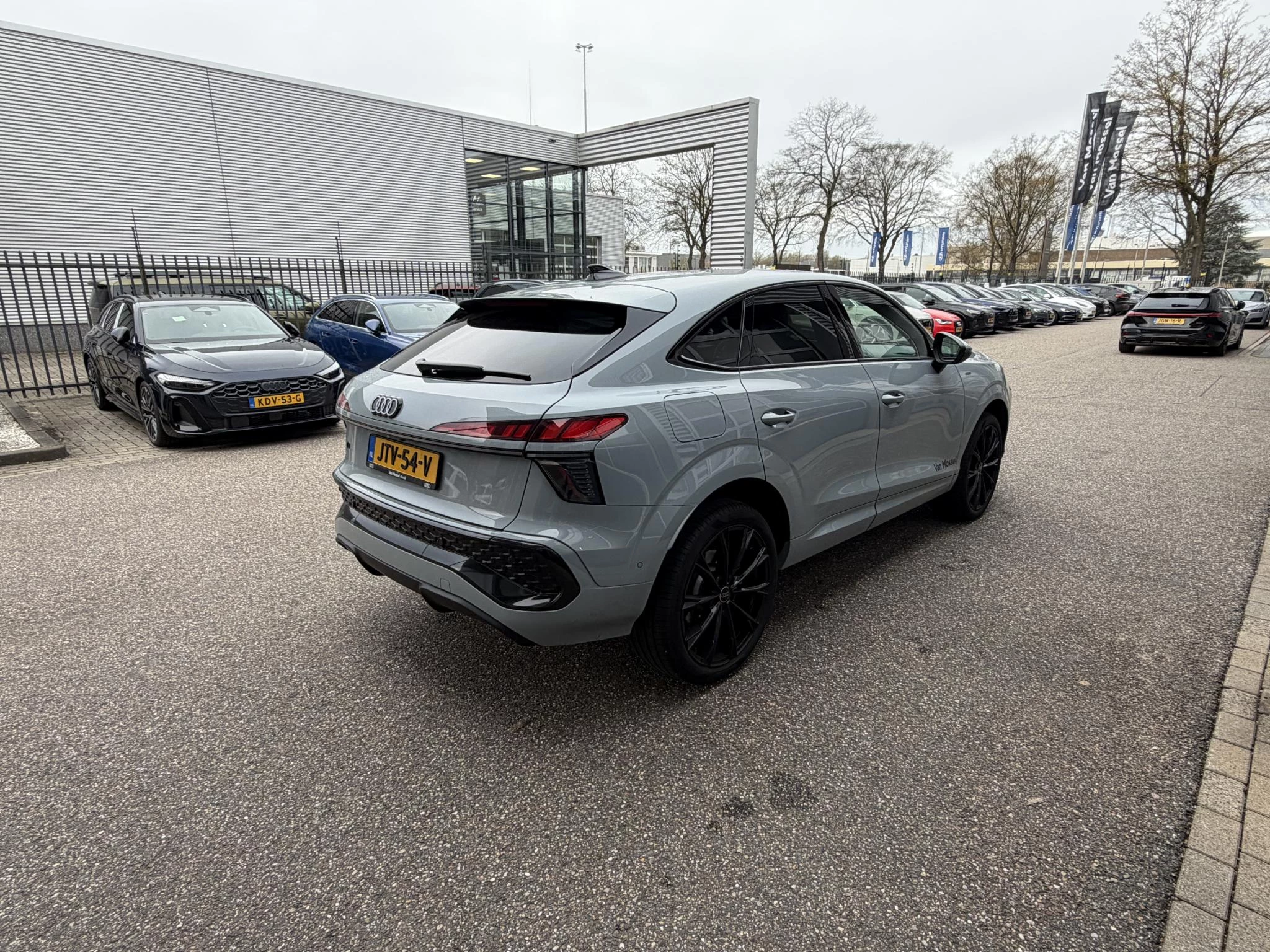 Audi Q3 Sportback 1.5 e-hybrid S edition 272 PK