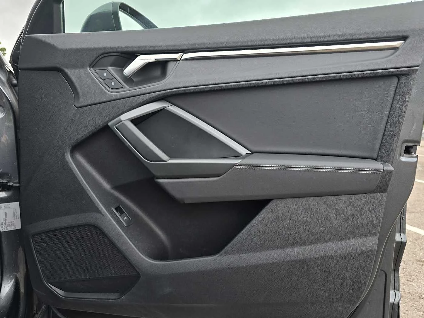 Audi-Q3-image-10