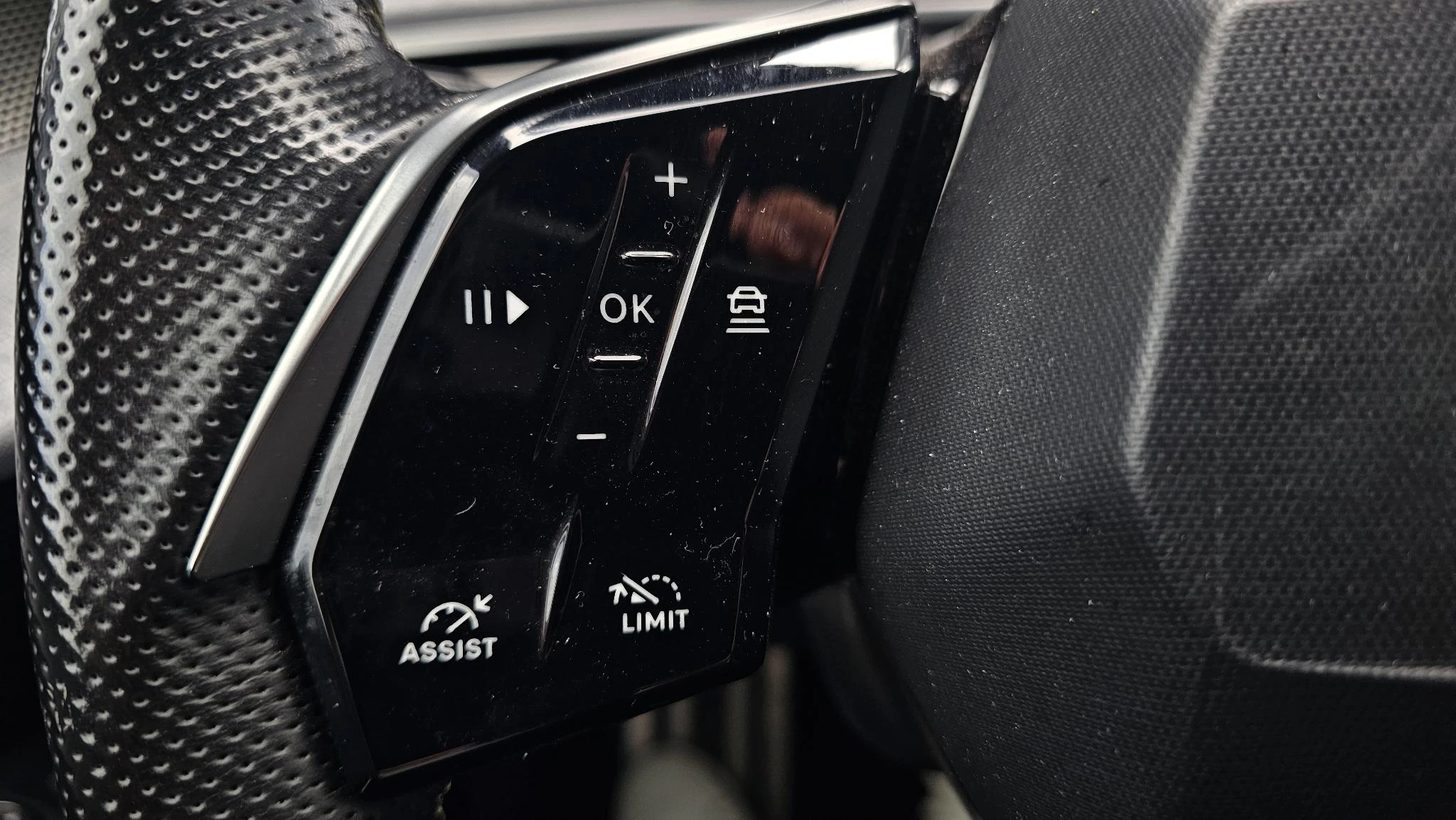 Peugeot-e-3008-image-14
