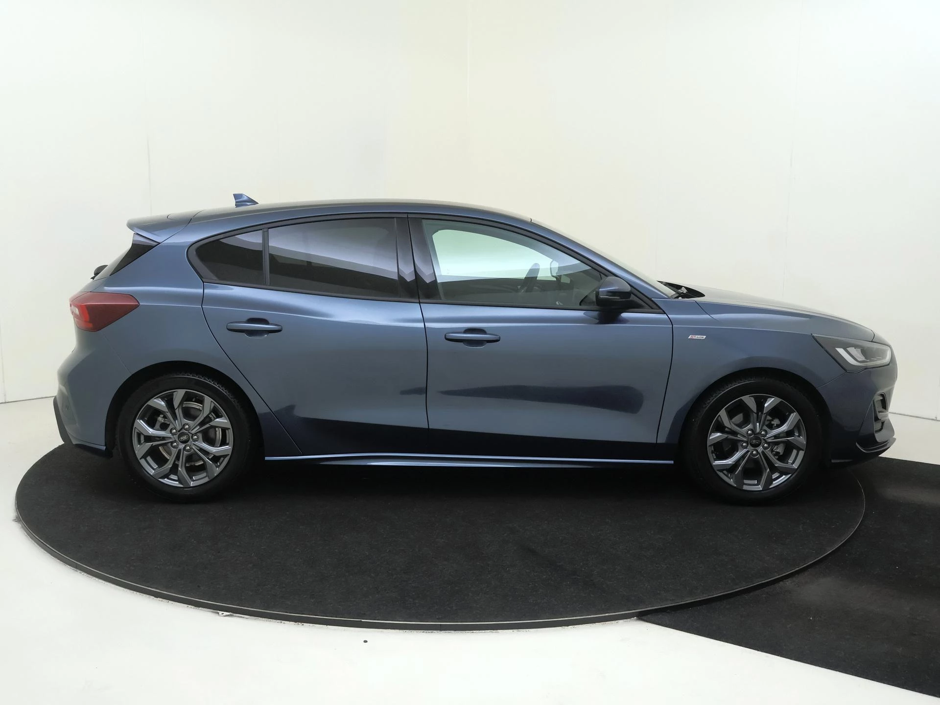 Ford-Focus-image-10