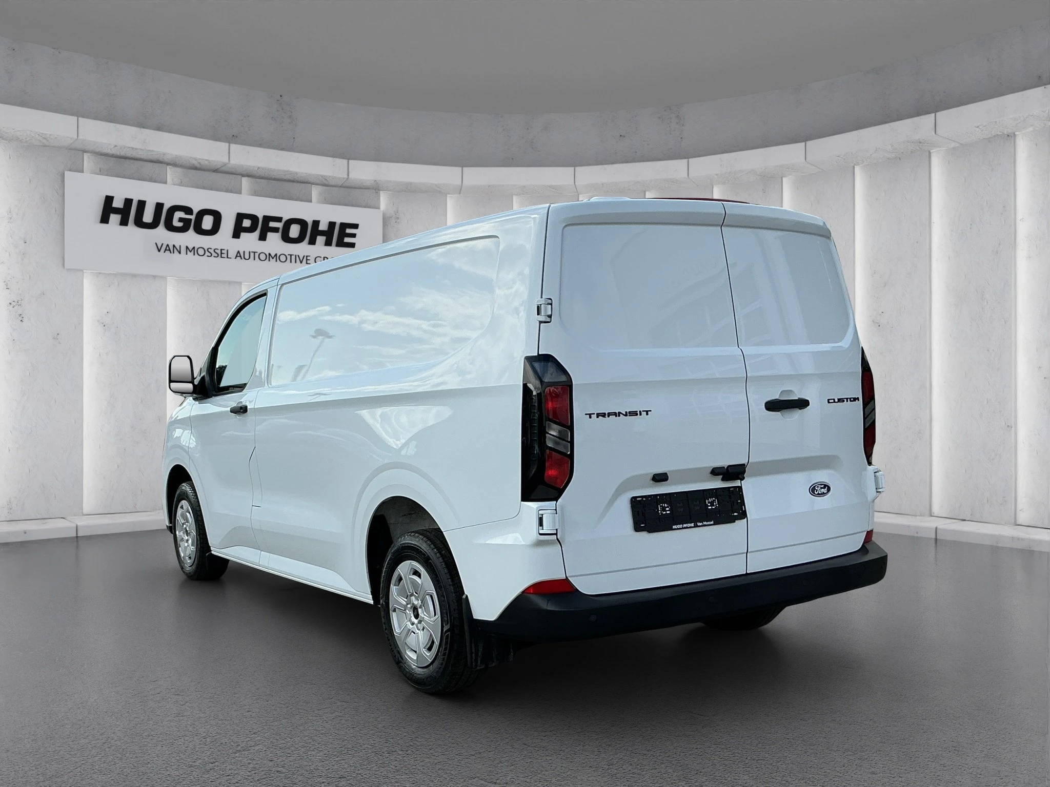Ford-Transit Custom-image-2