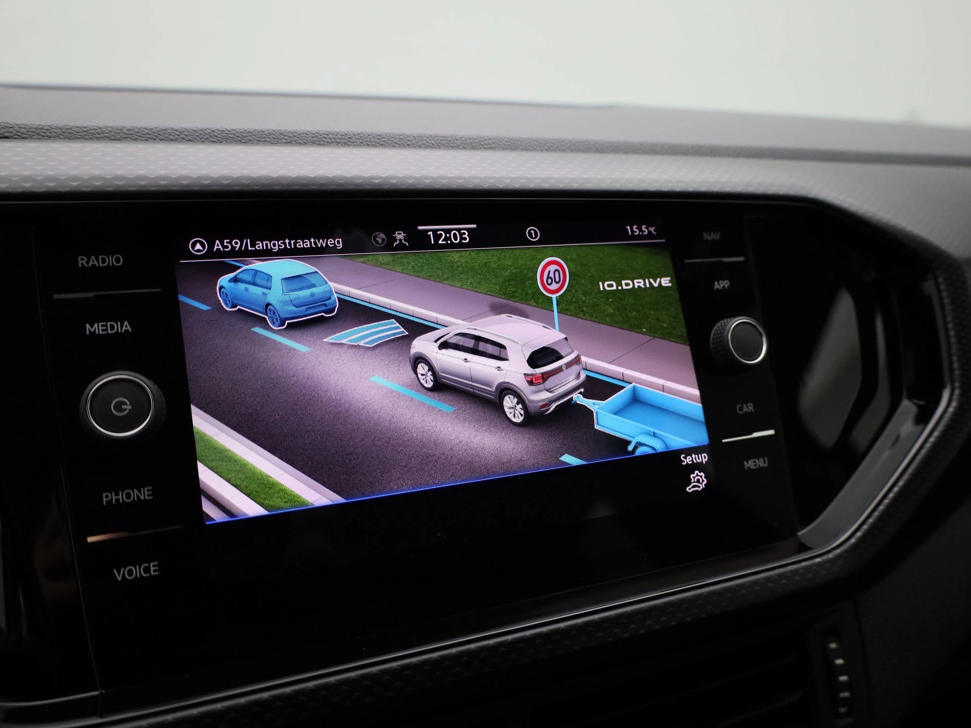 Volkswagen-T-Cross-image-21