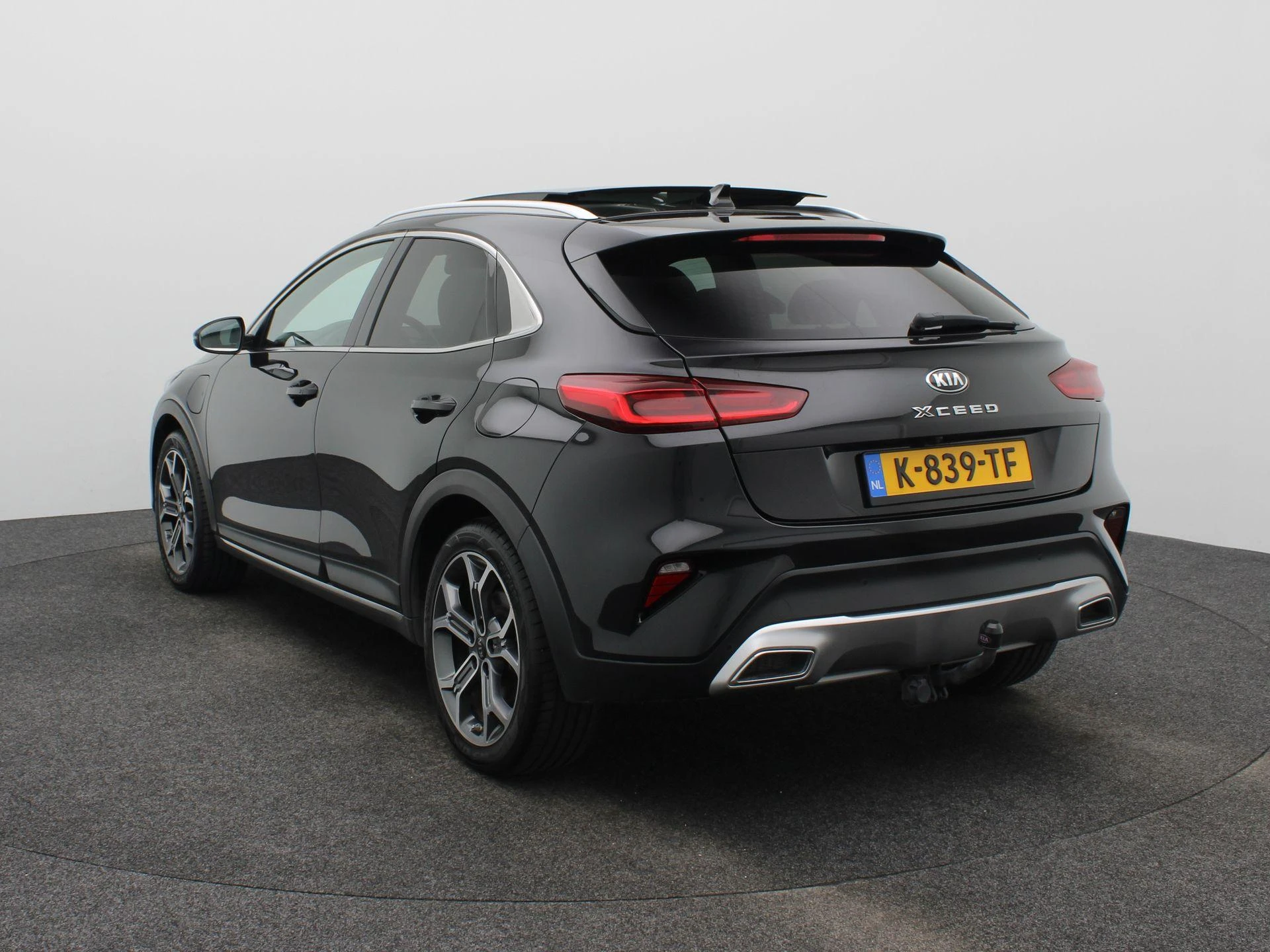 Kia-XCeed-image-1