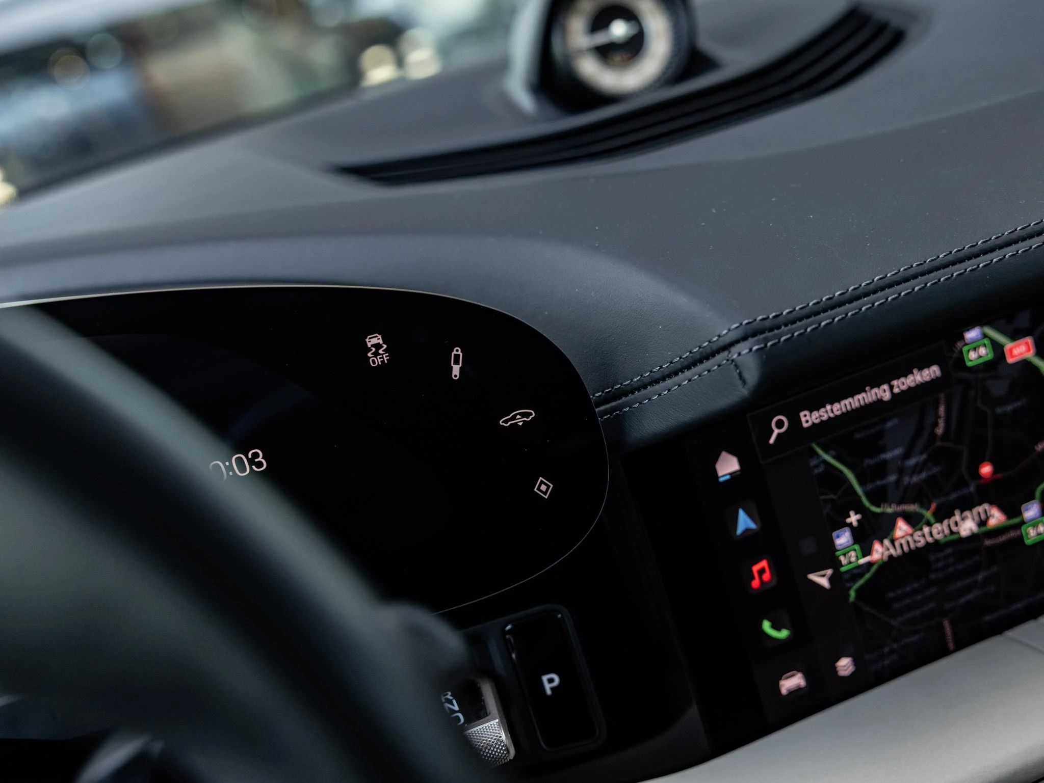 Porsche-Taycan-image-48