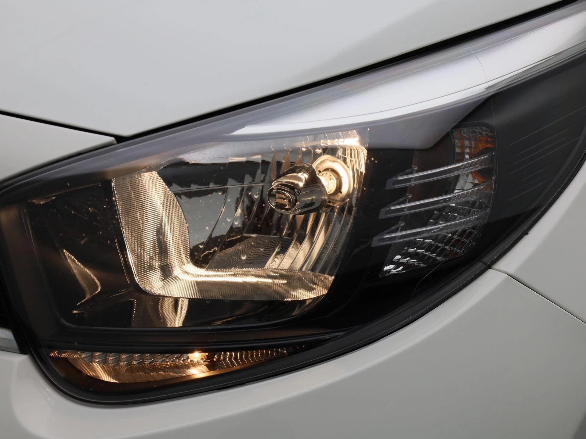 Kia-Picanto-image-12