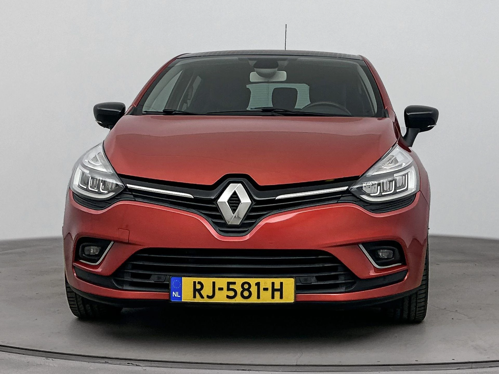 Renault-Clio-image-7