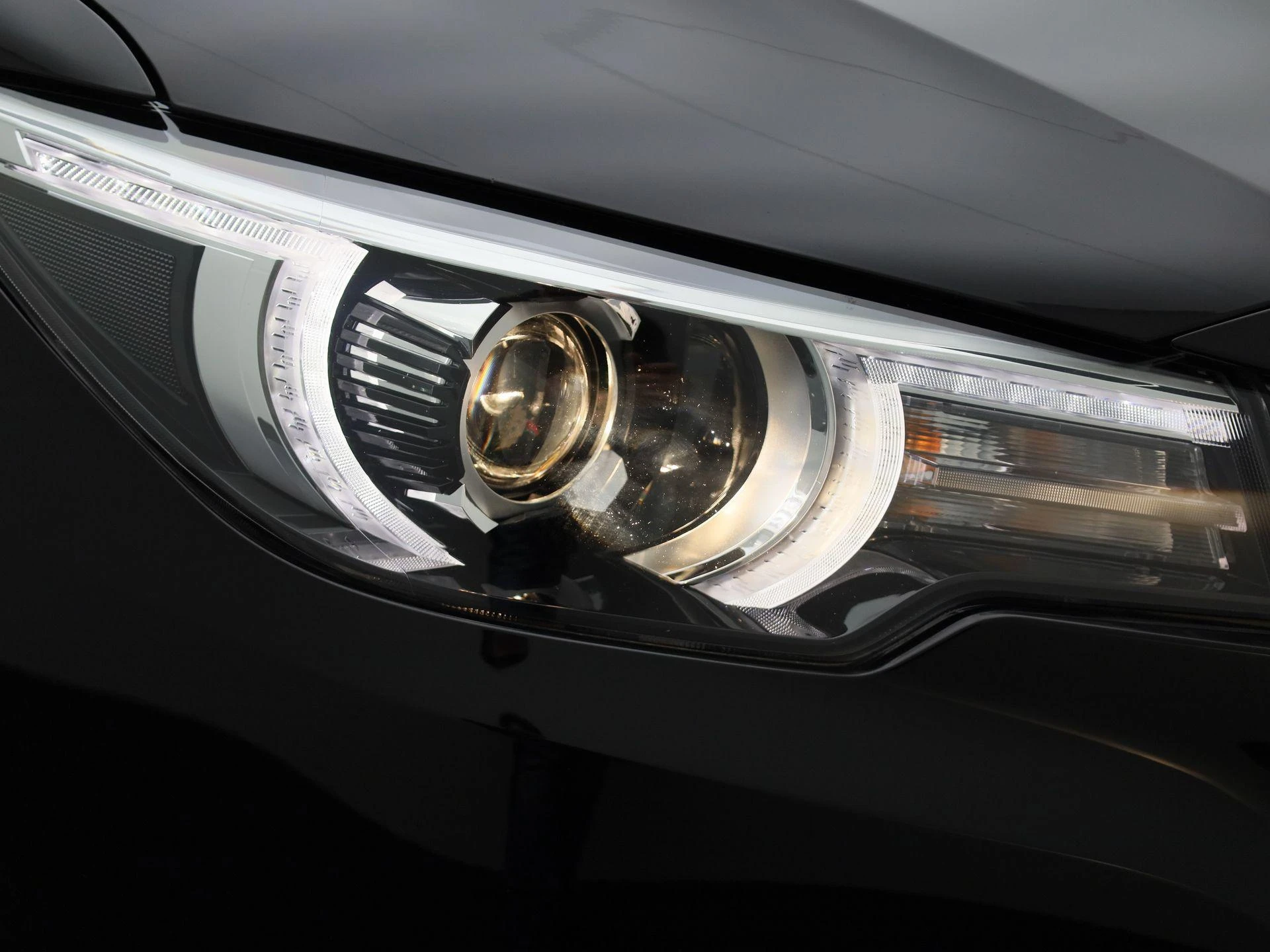 MG-ZS EV-image-13