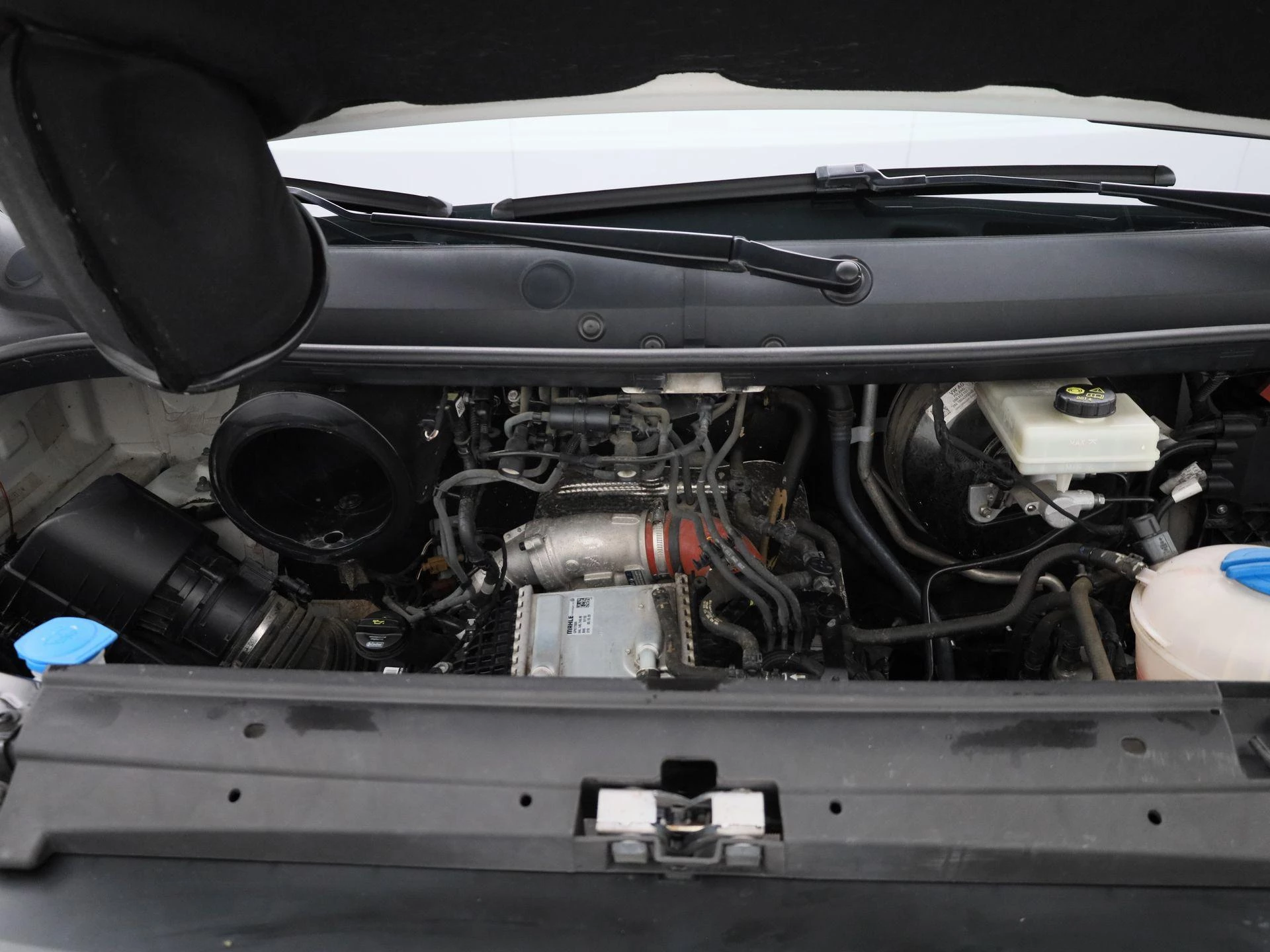 Volkswagen-Crafter-image-35
