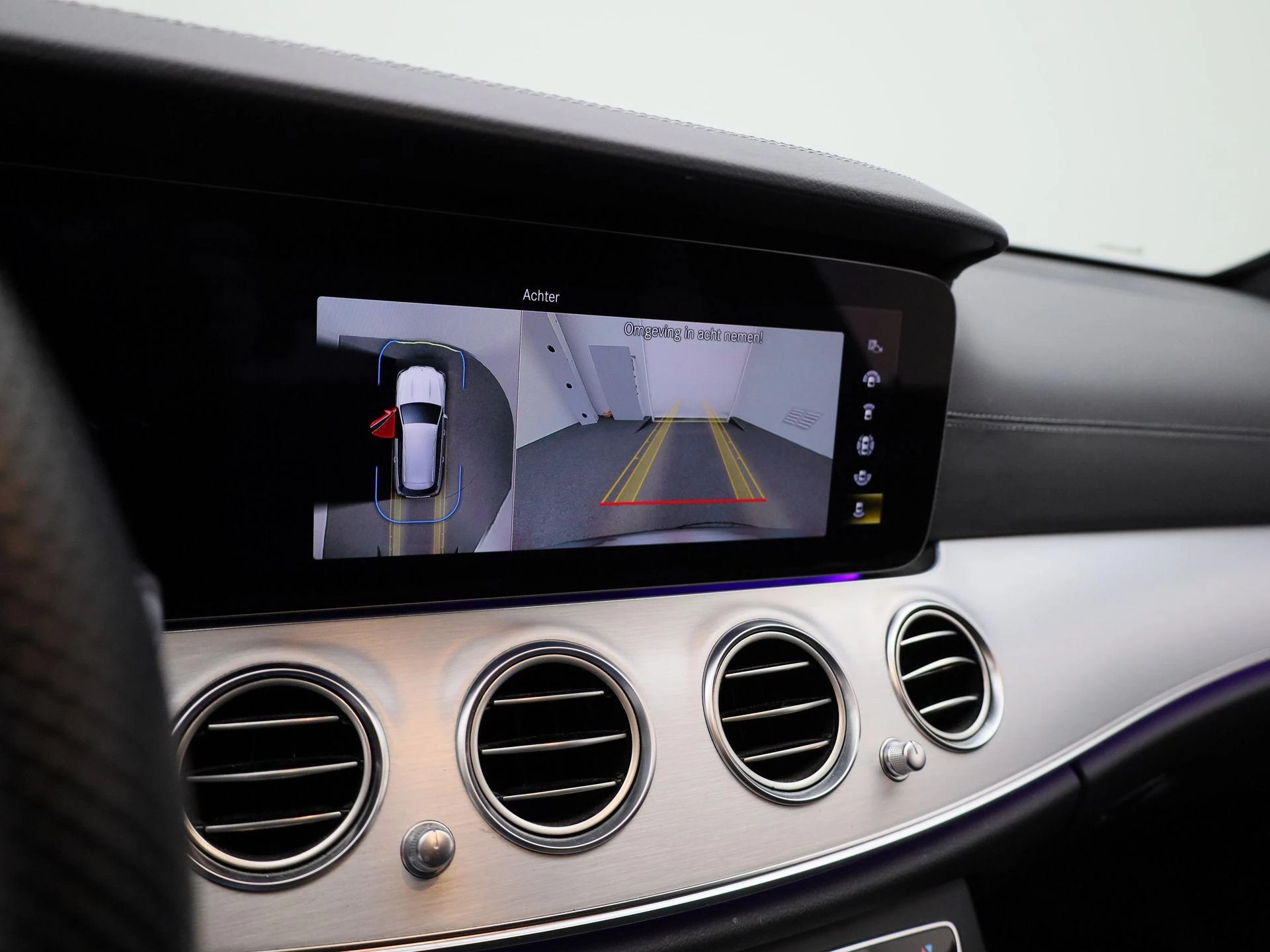 Mercedes-Benz-Classe E-image-29