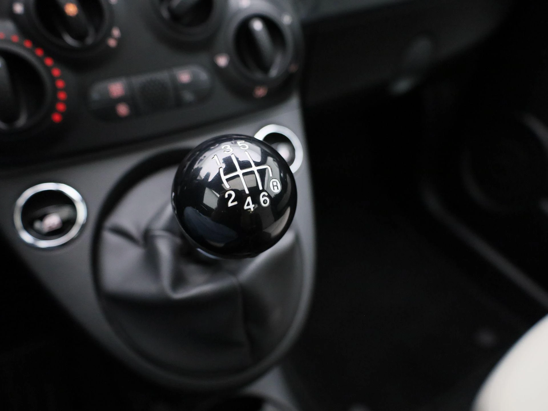 Fiat-500-image-23