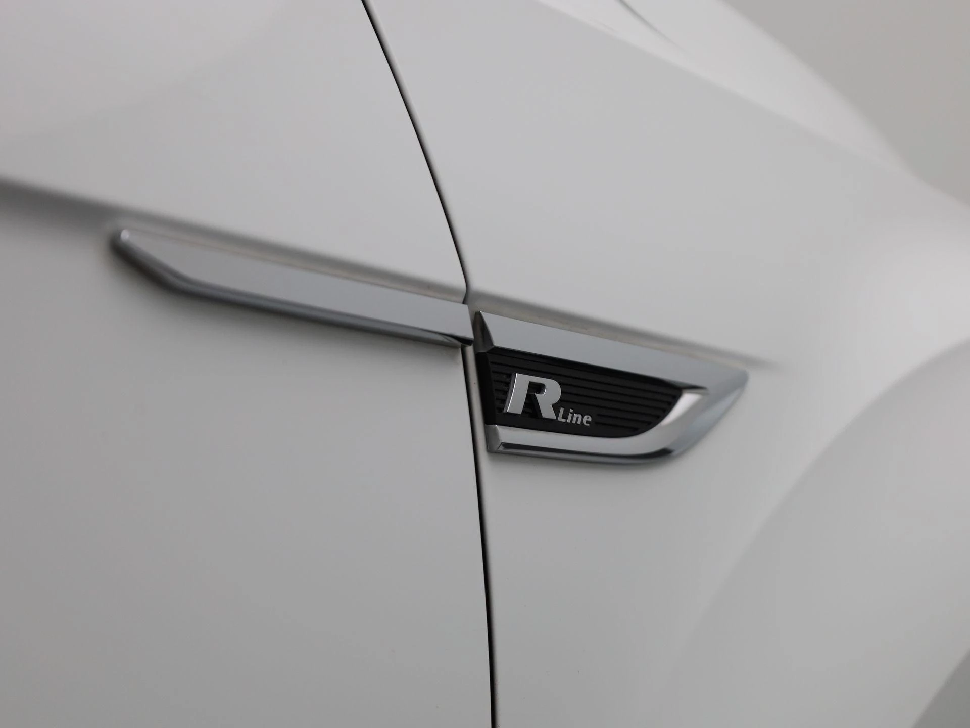 Volkswagen-T-Roc-image-42