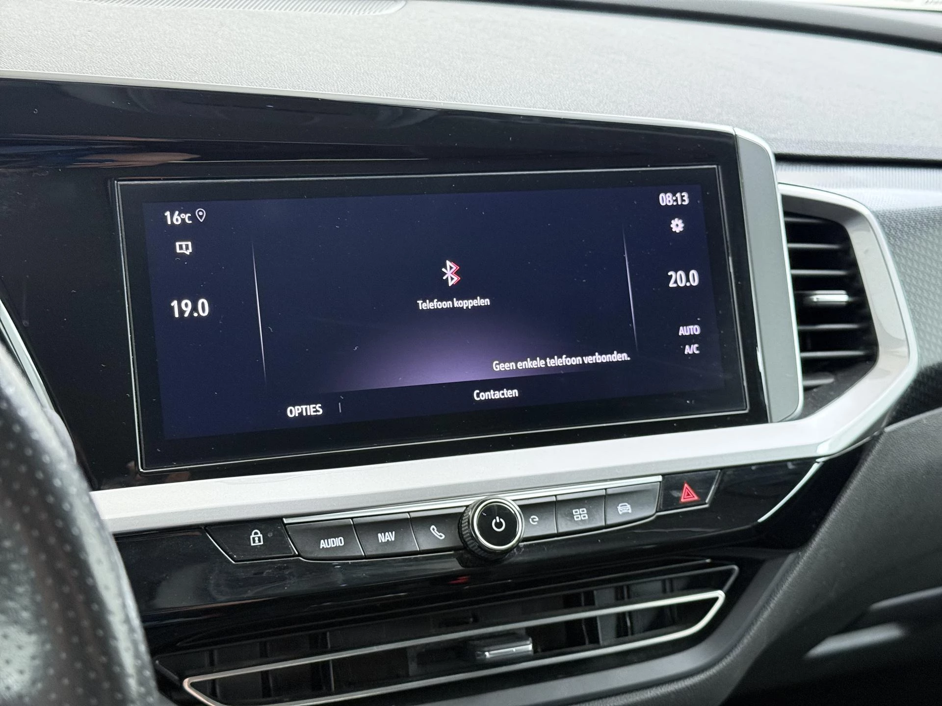 Opel-Grandland-image-28