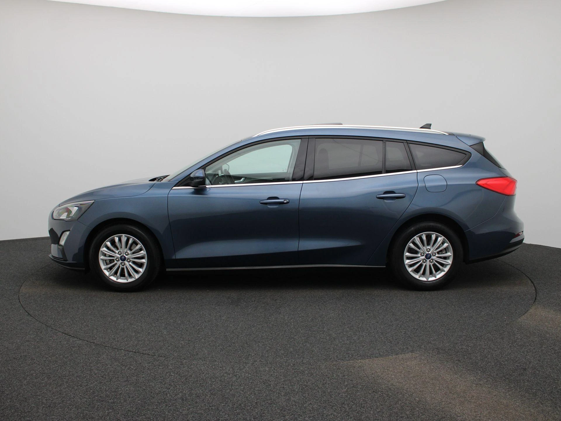Ford-Focus-image-3