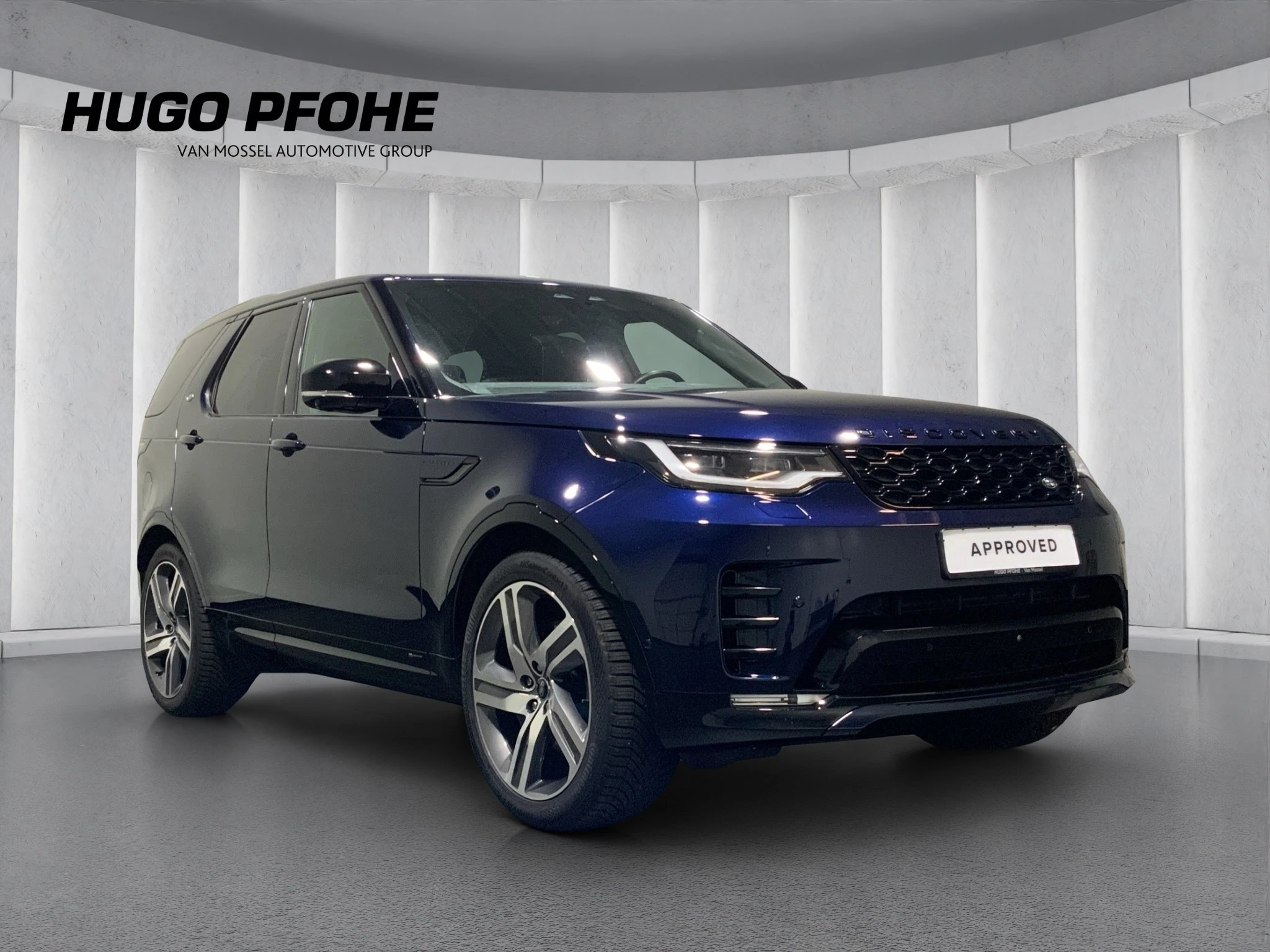 Land Rover-Discovery-image-1