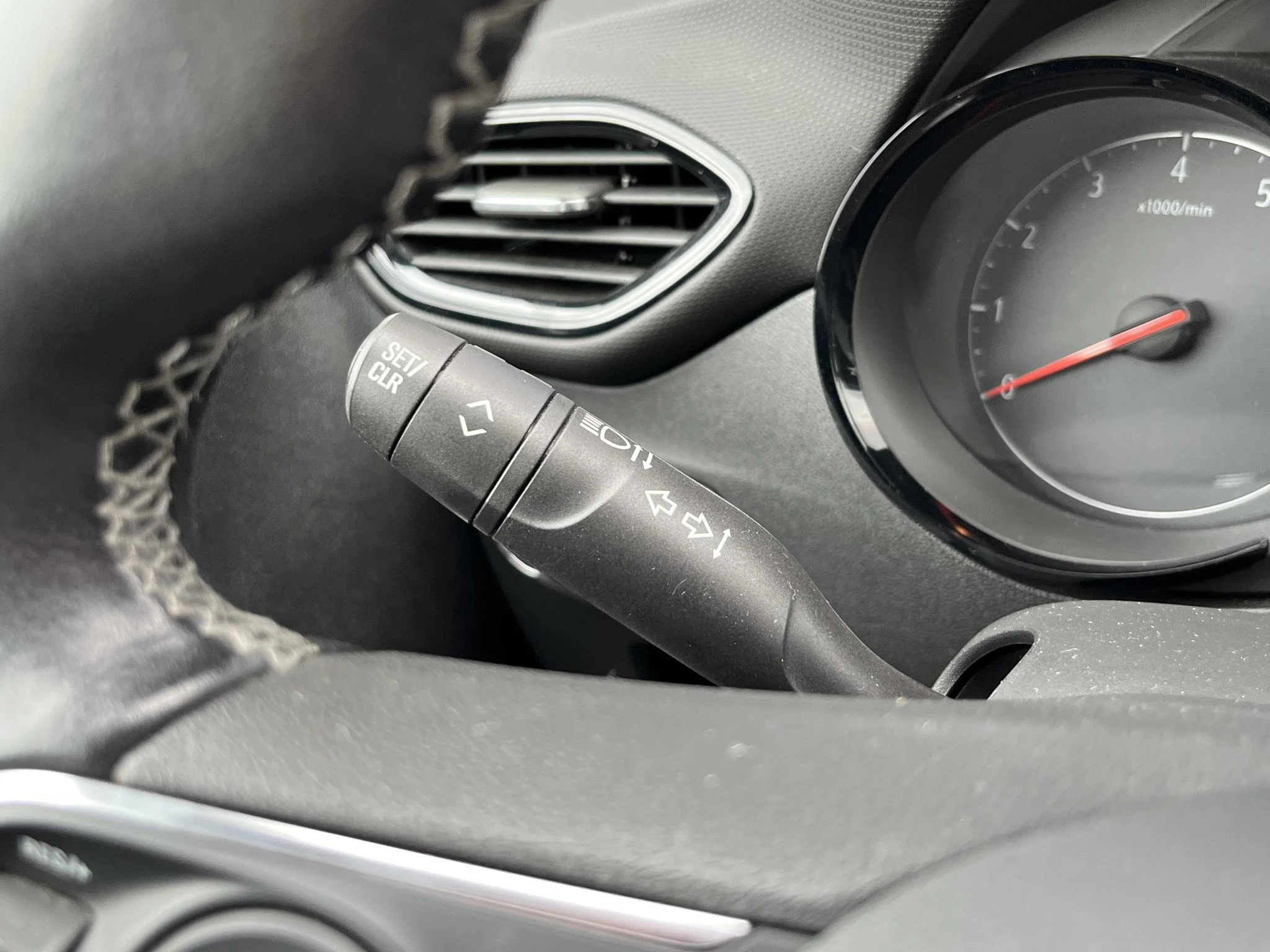 Opel-Crossland X-image-21
