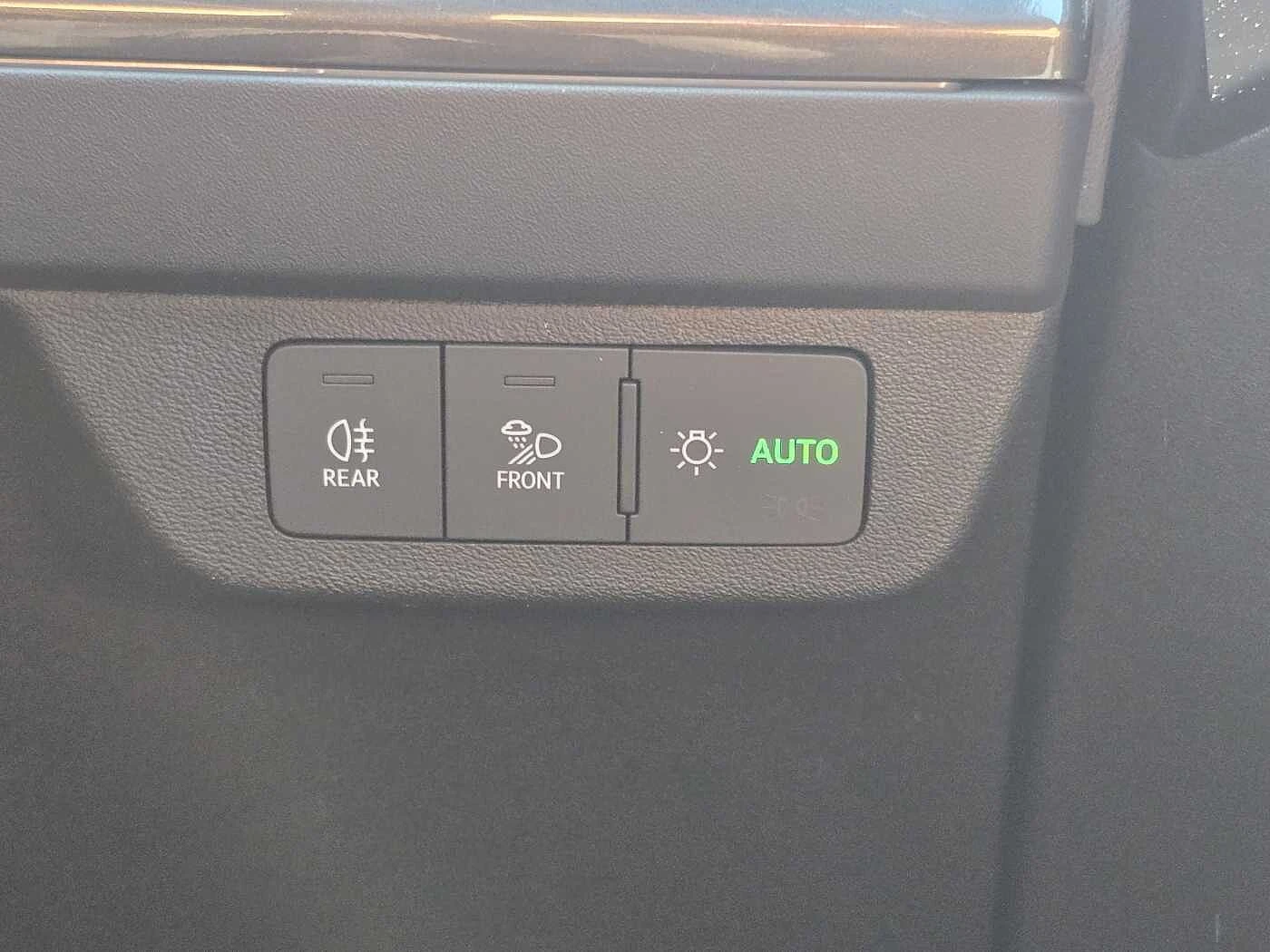 Audi-Q4 Sportback e-tron-image-34