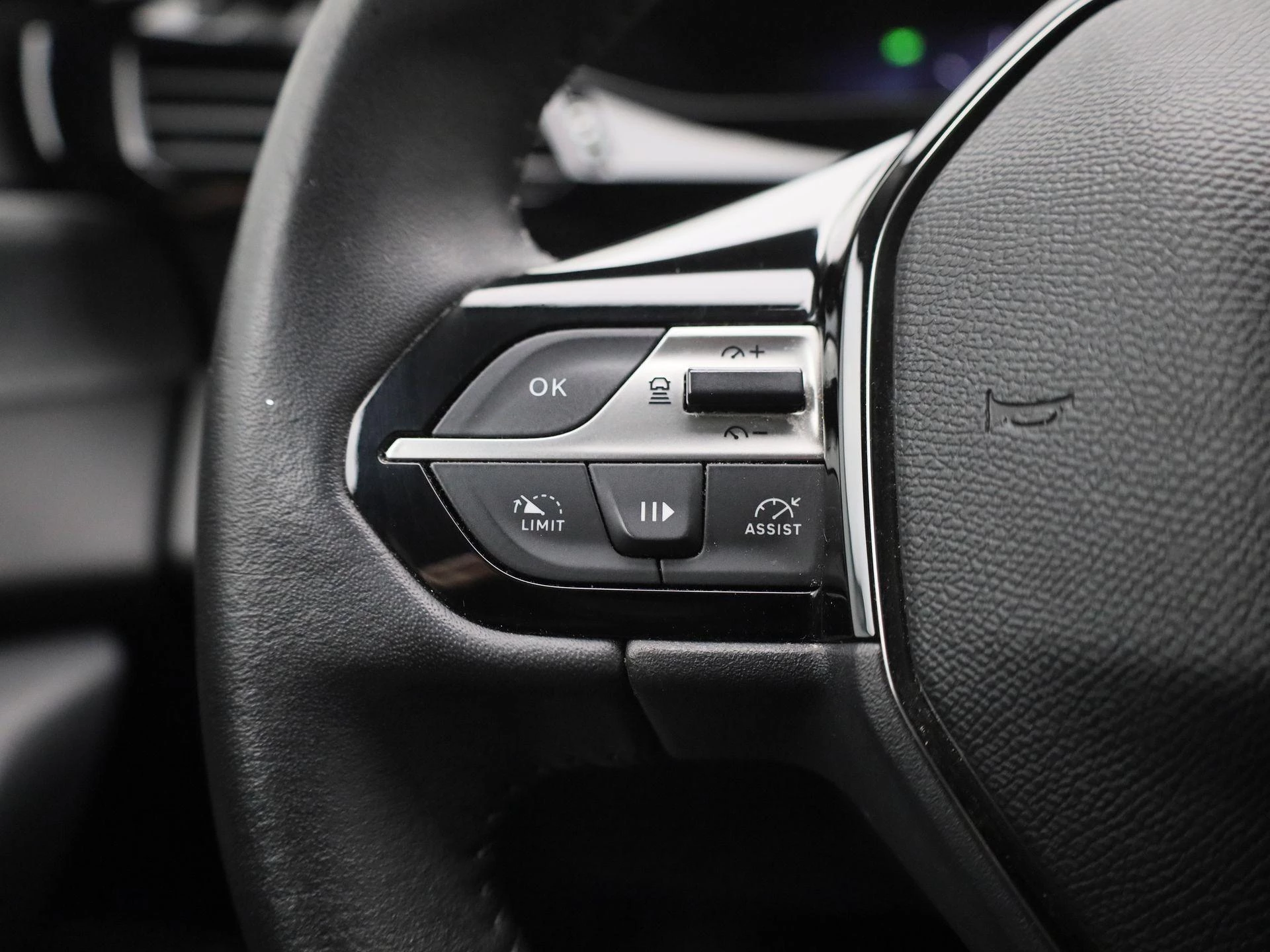 Peugeot-308-image-16