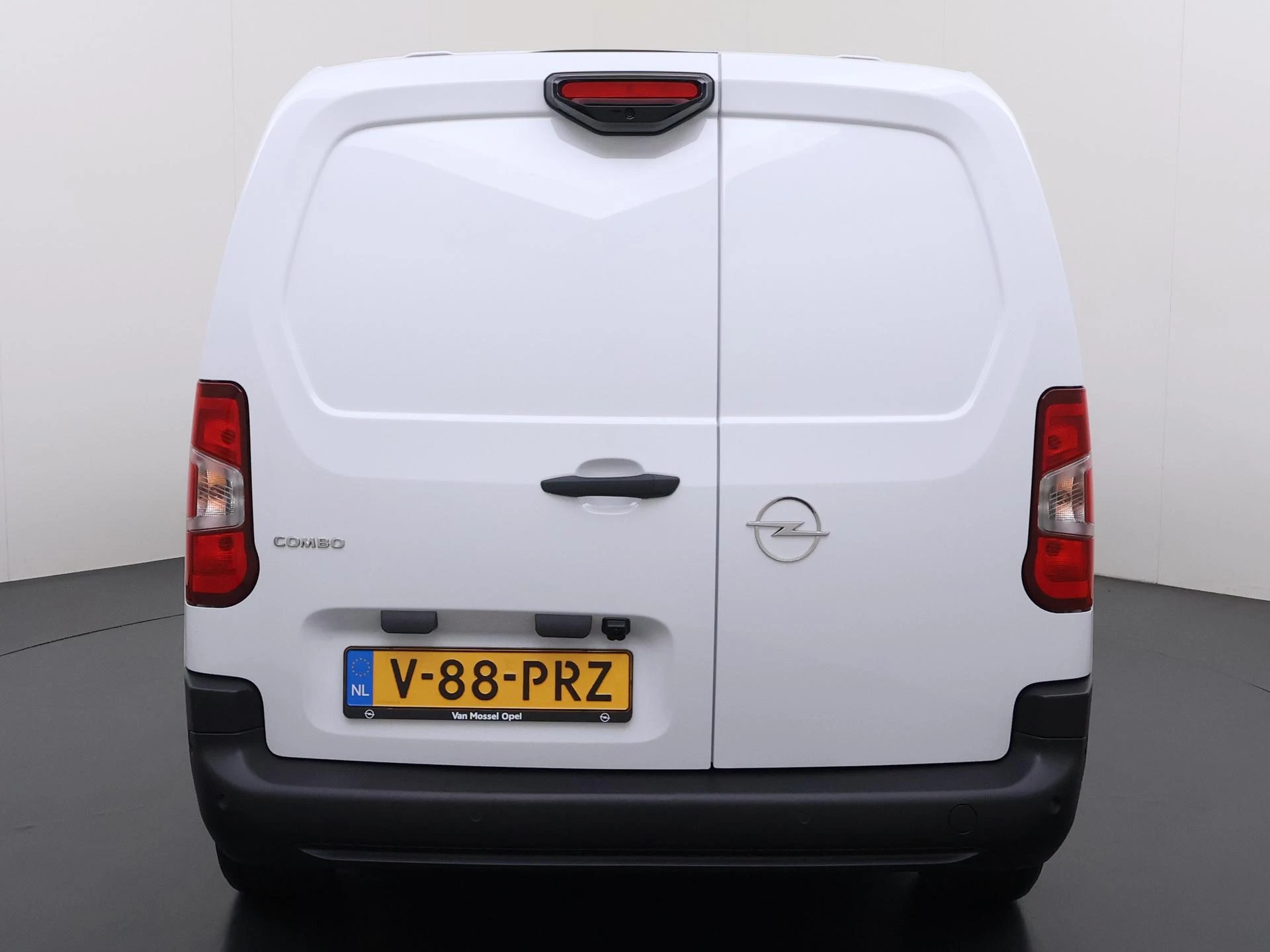 Opel-Combo-e-image-32