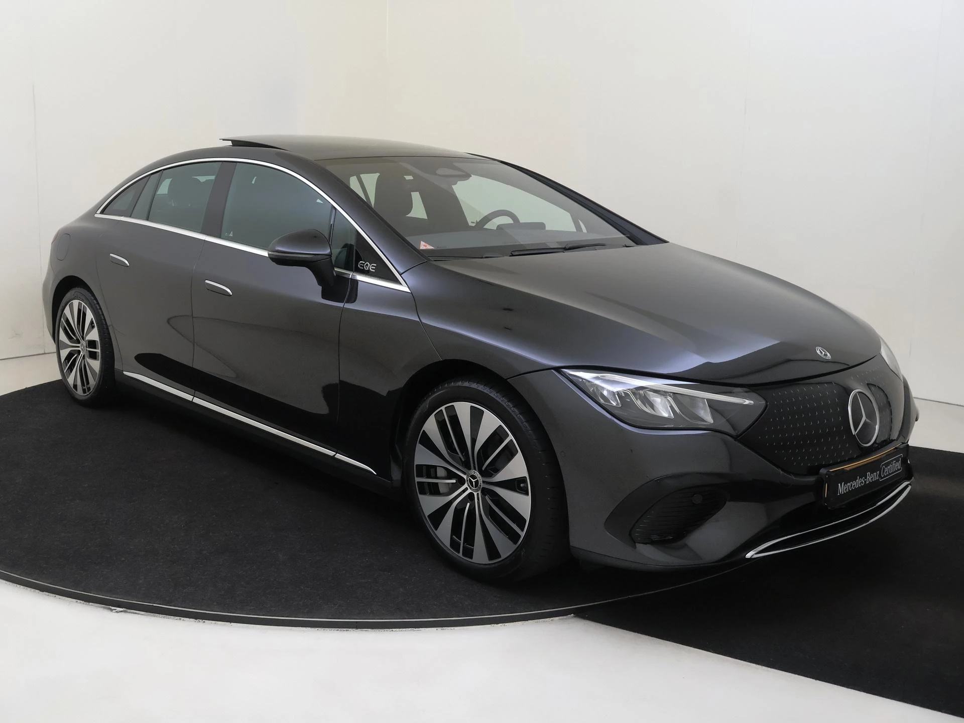 Mercedes-Benz EQE 300 Business Solution Luxury 90 kWh
