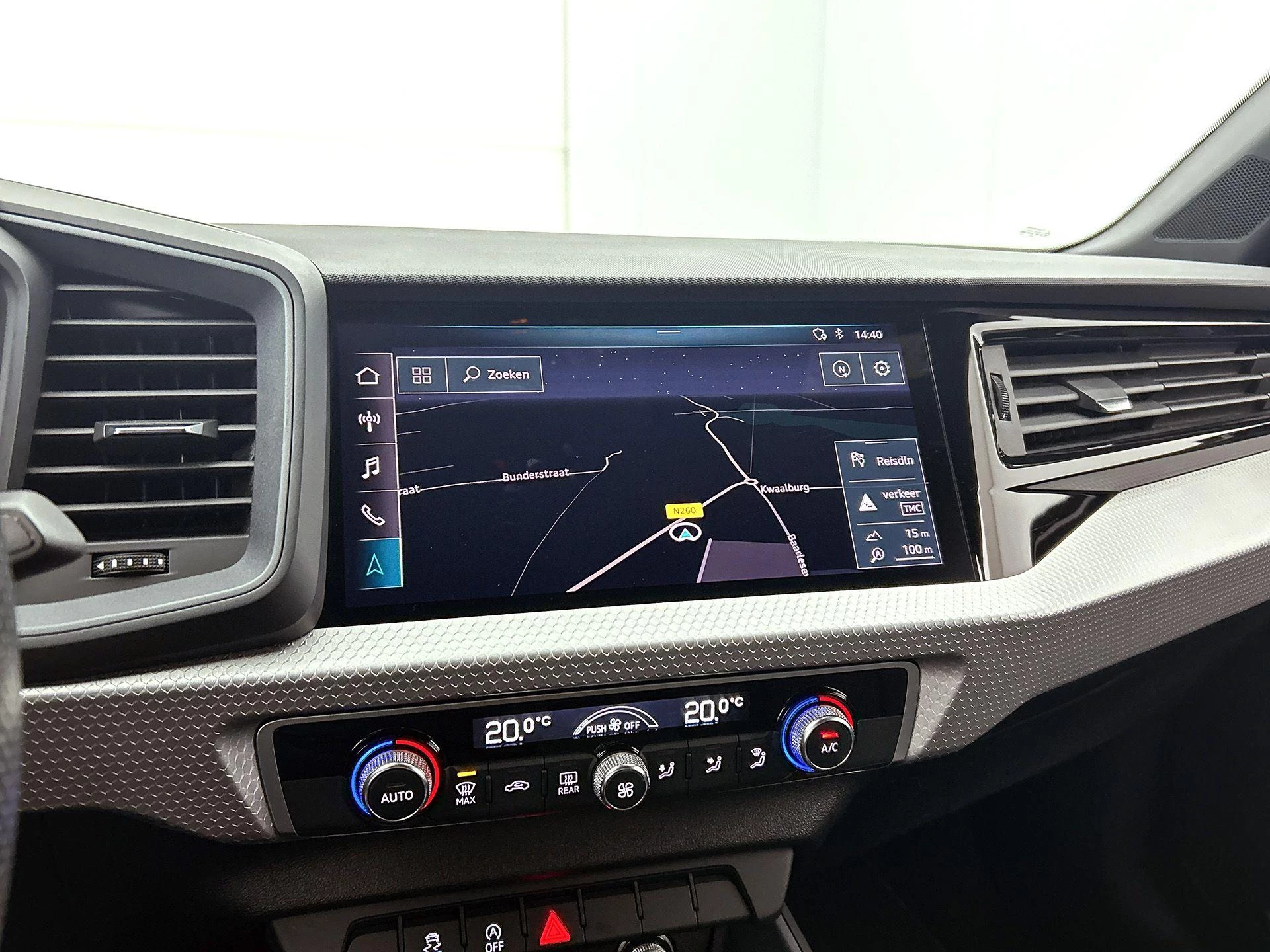 Audi-A1 Sportback-image-6