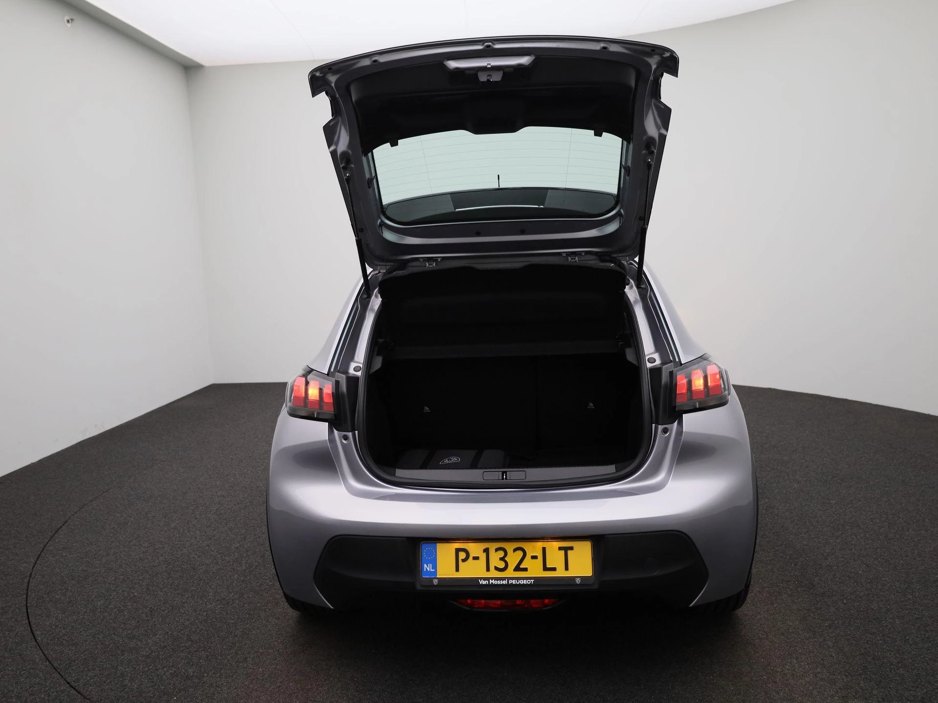 Peugeot e-208 EV Active 50 kWh