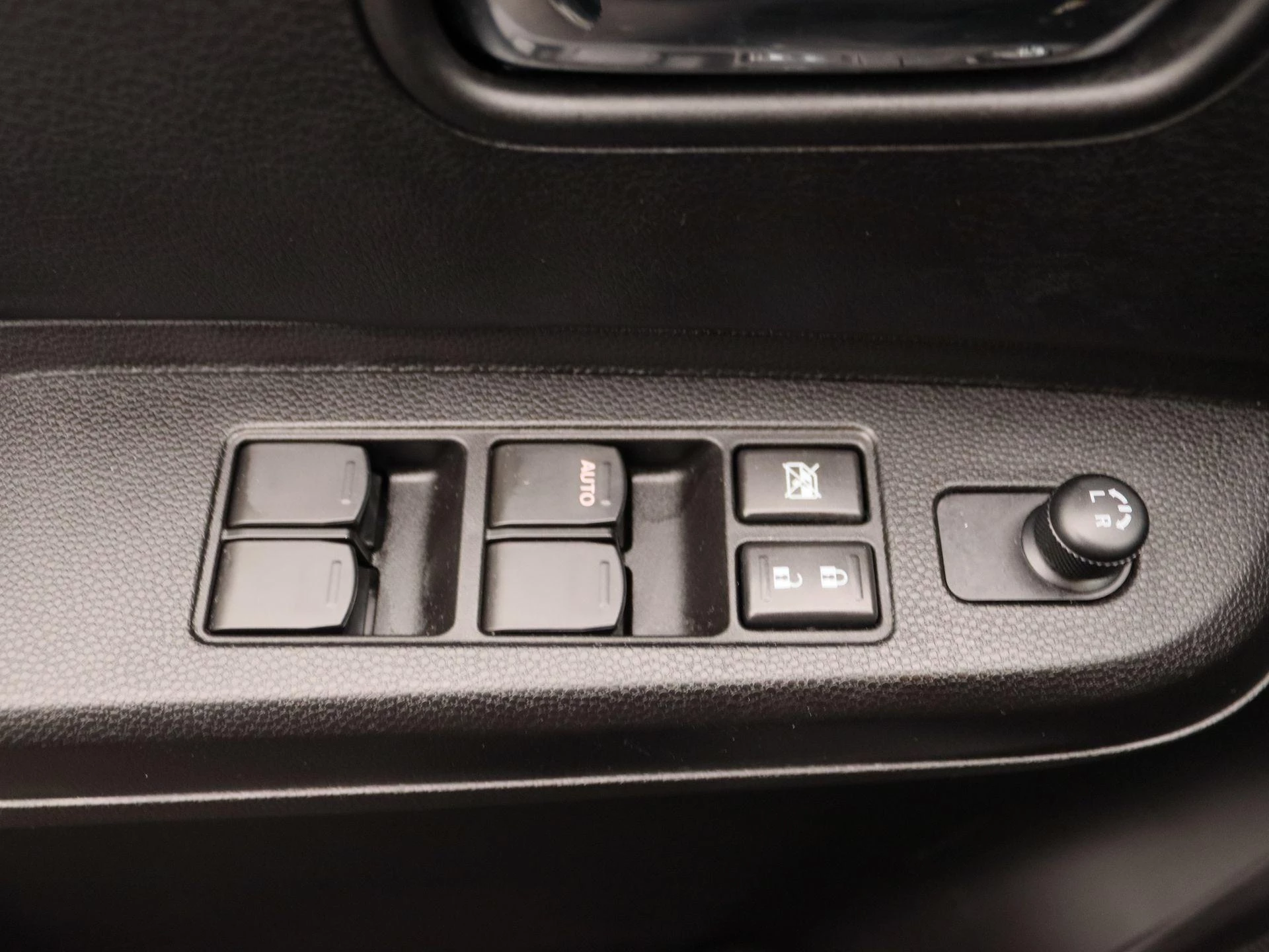 Suzuki-Ignis-image-20