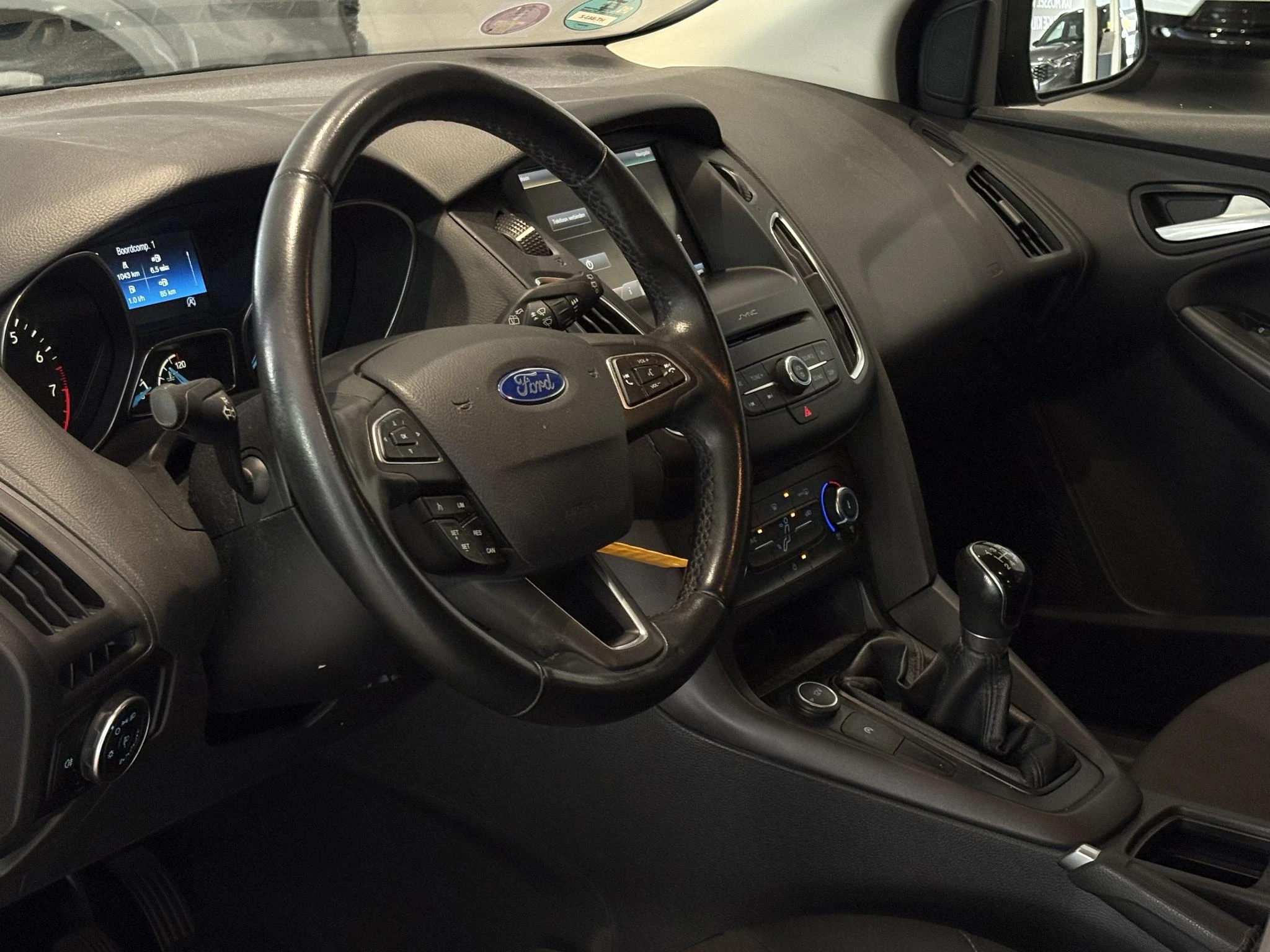Ford-Focus-image-7
