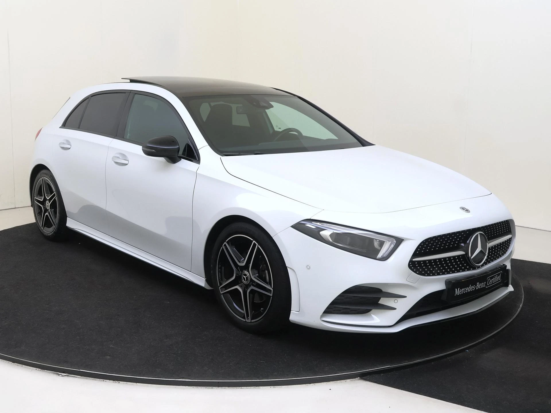 Mercedes-Benz A-Klasse 180 Business Solution AMG