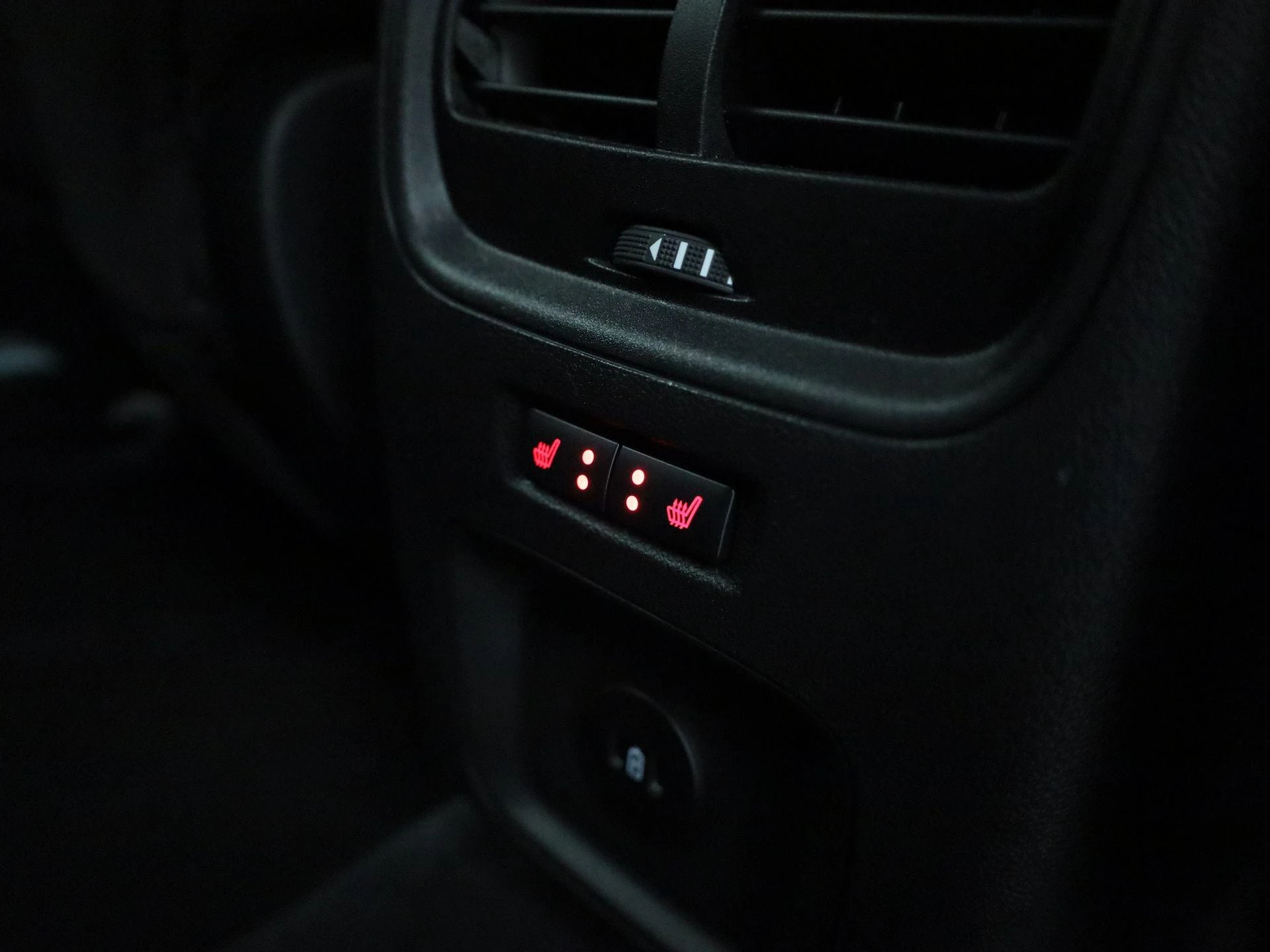 Ford-Kuga-image-38