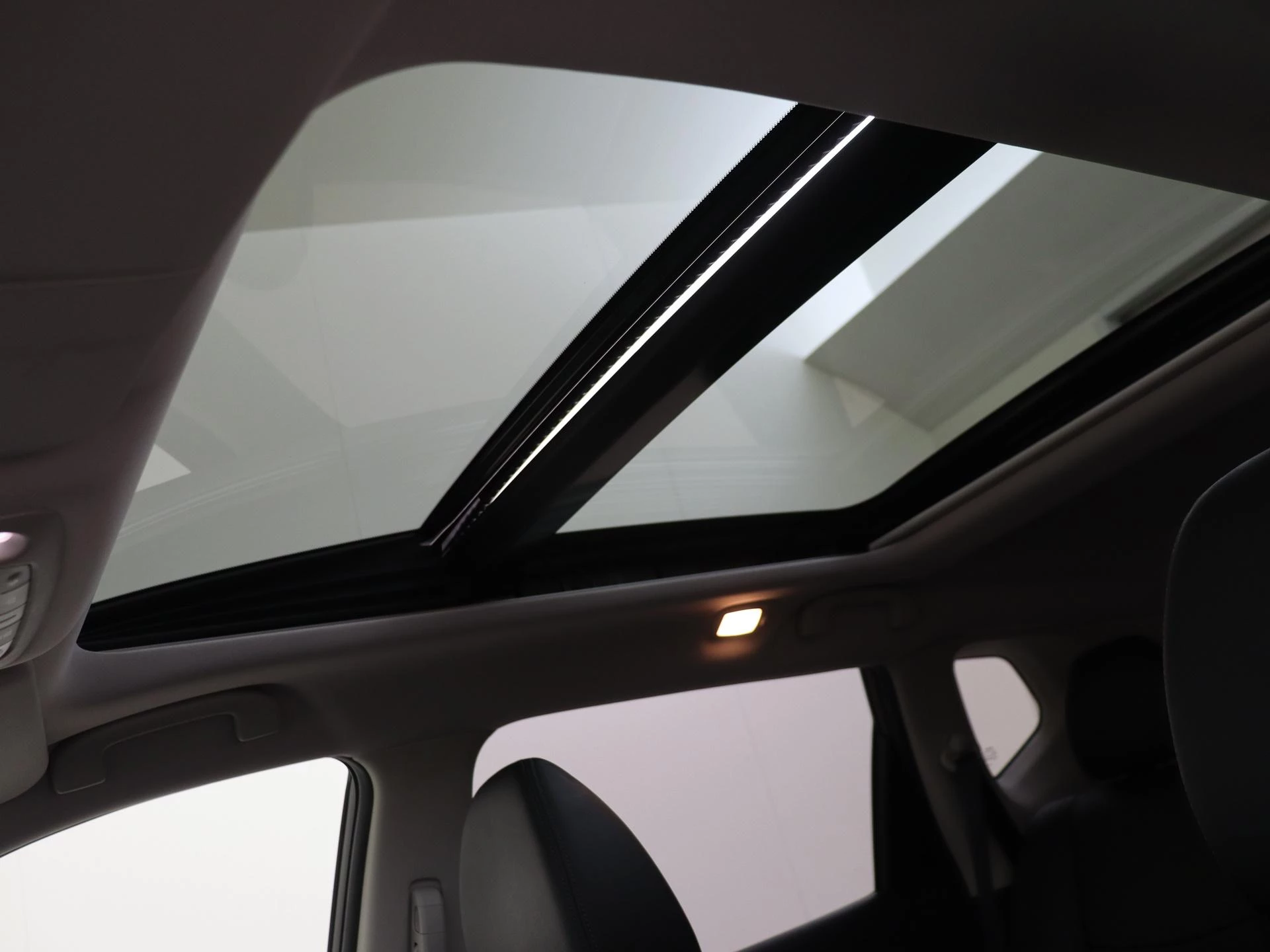 Nissan-X-Trail-image-26
