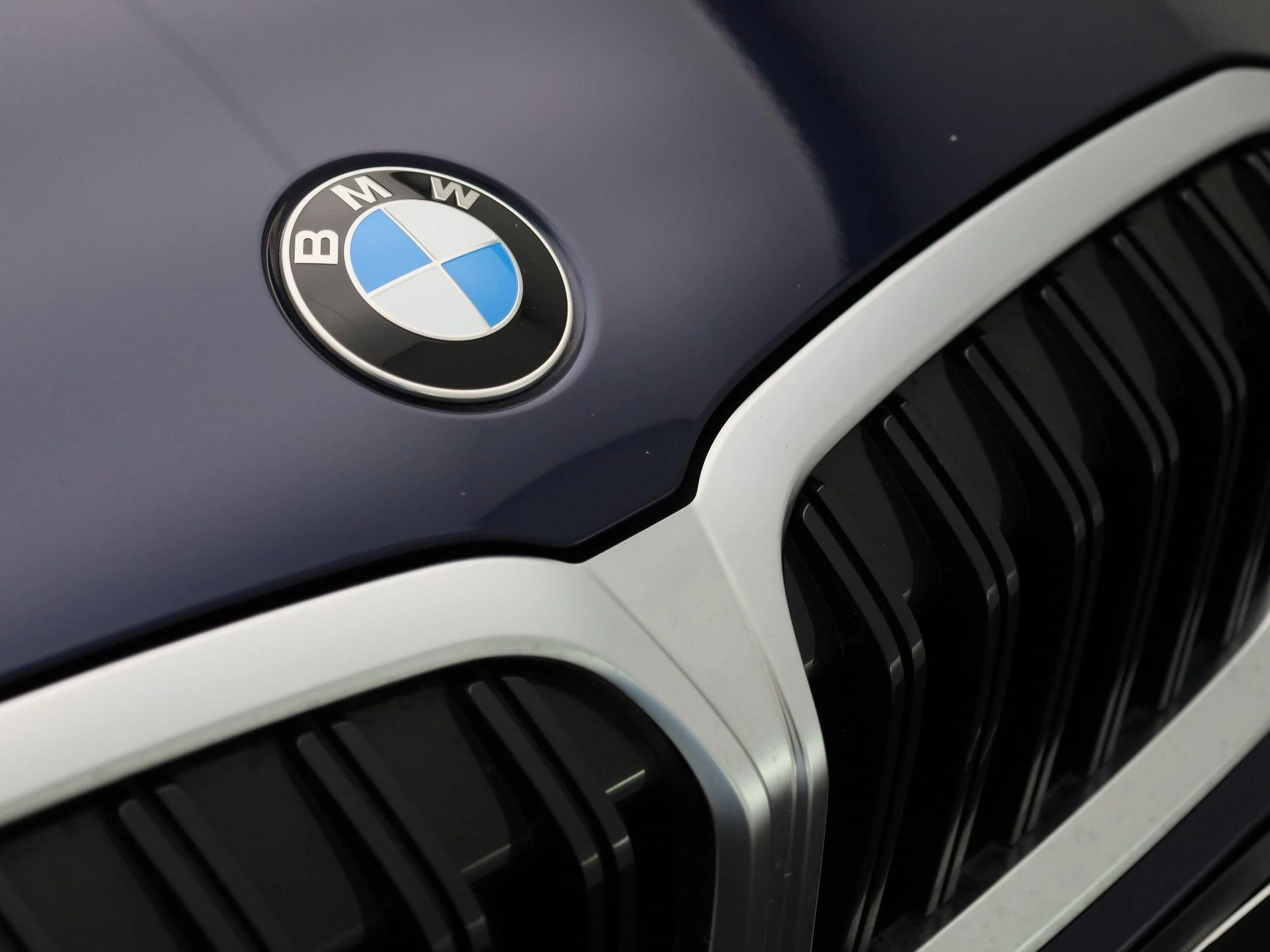 BMW-Série 3-image-43