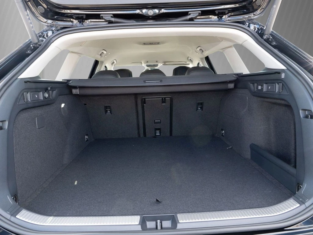 Škoda Superb Combi iV 1,5 TSi L&K SKL