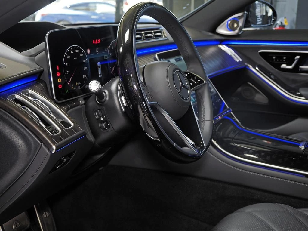 Mercedes-Benz-S-Klasse 680-image-10