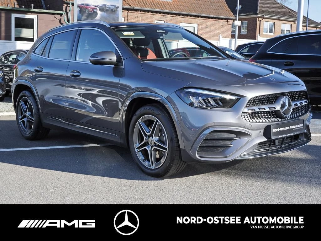 Mercedes-Benz-GLA-image-2
