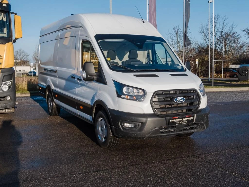 Ford-Transit-image-3