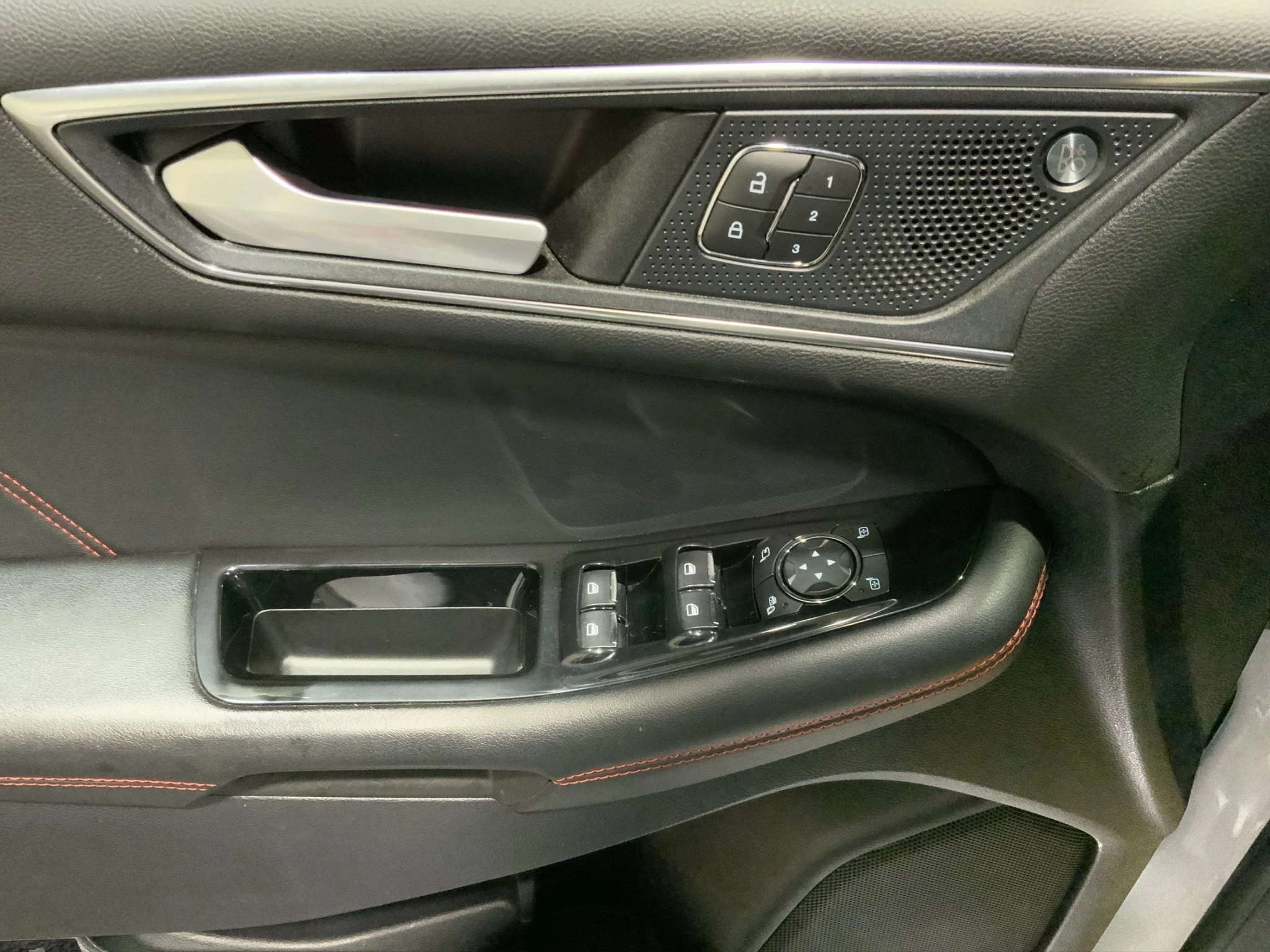 Ford-Edge-image-15