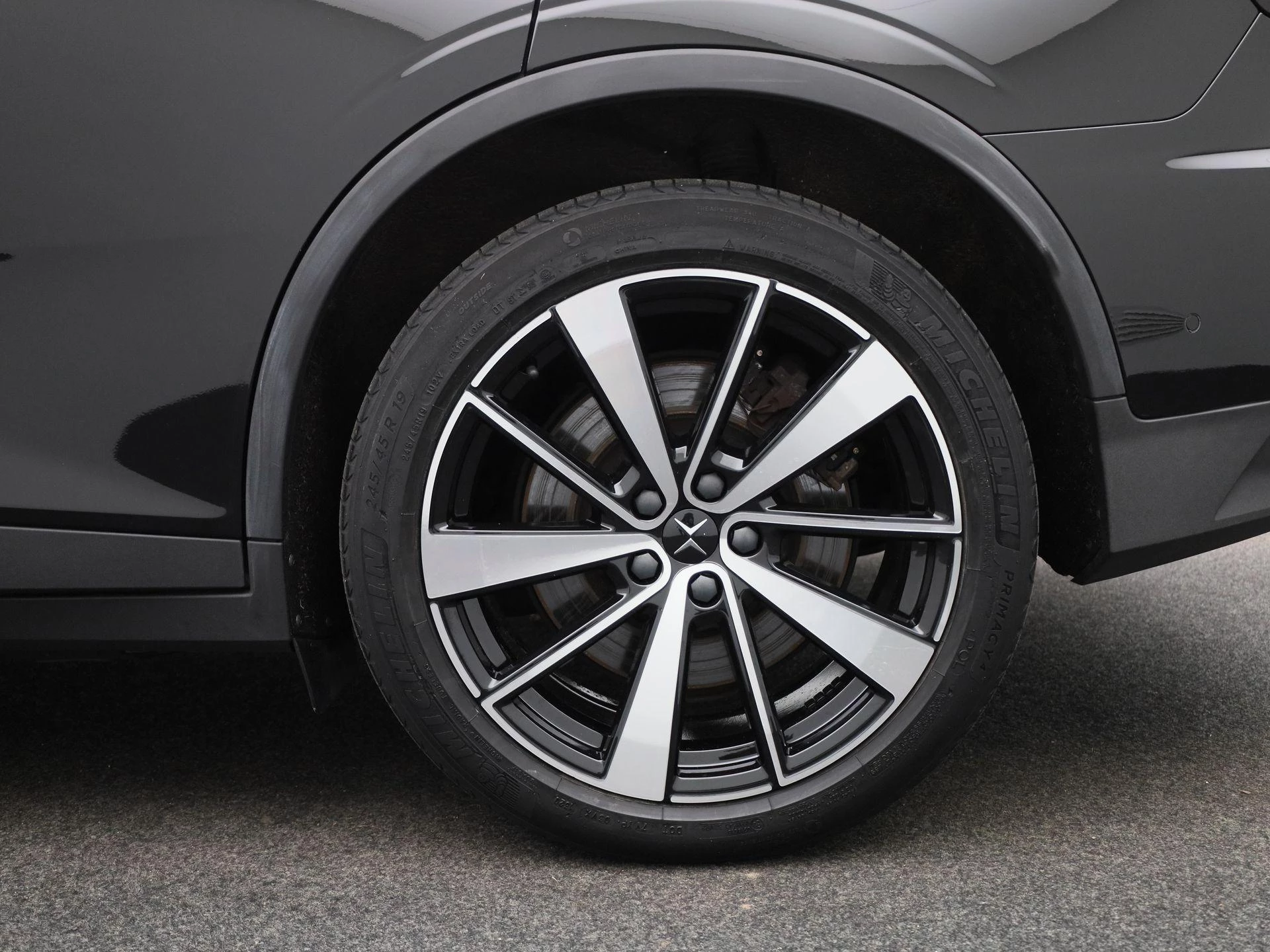 Polestar 2 Long Range Dual Motor Launch Edition 78kWh