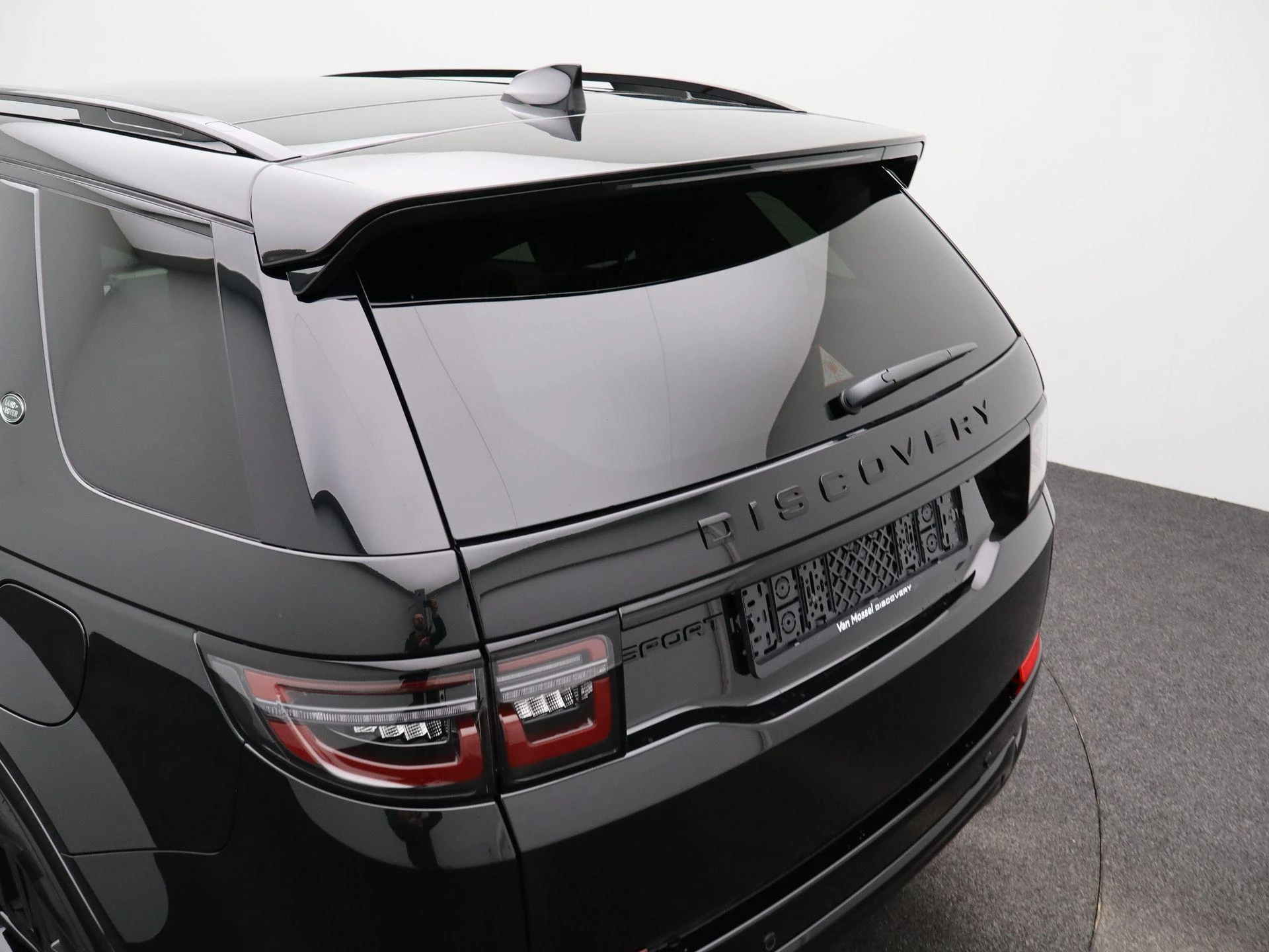 Land Rover-Discovery Sport-image-41