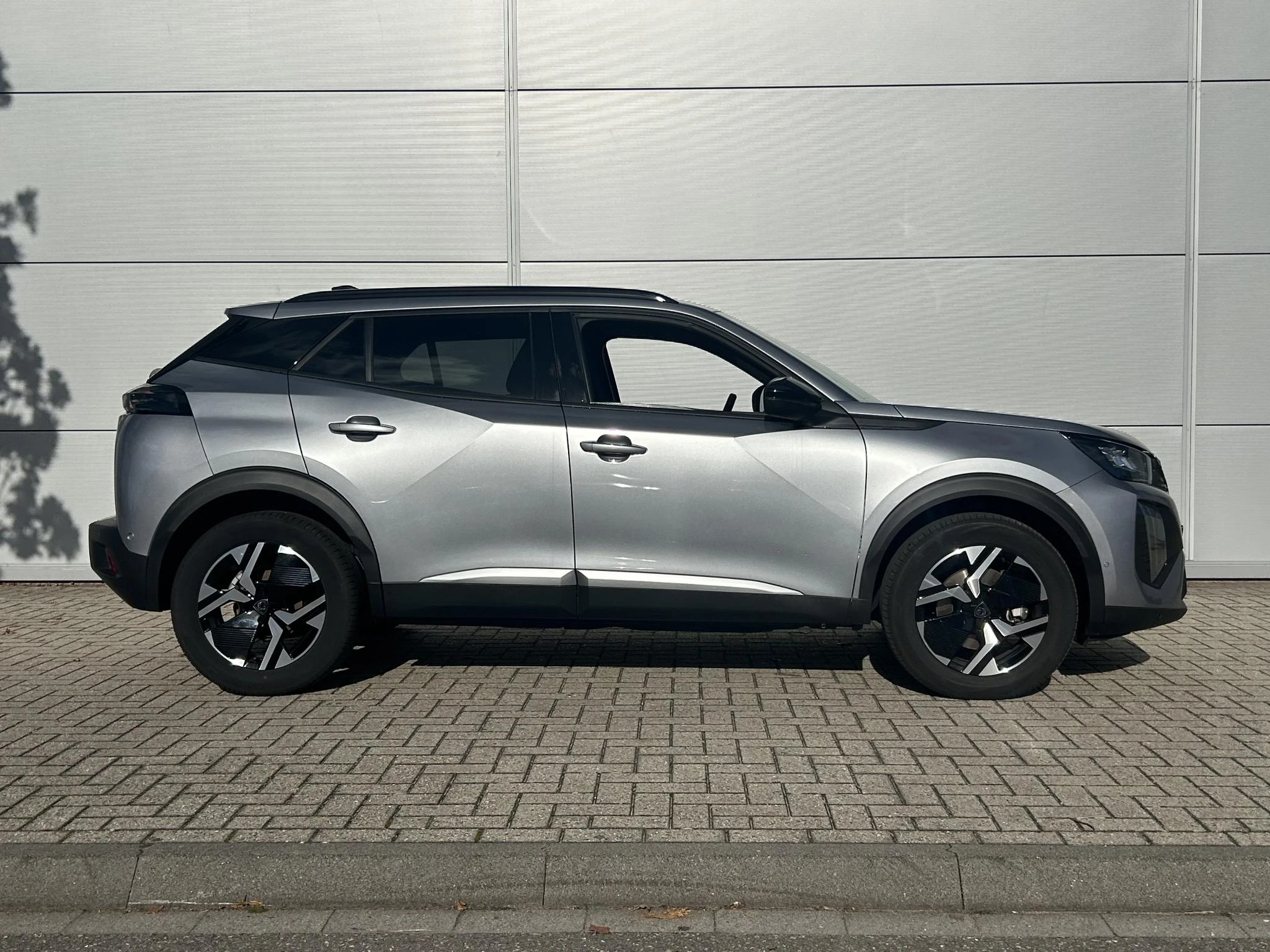Peugeot-2008-image-6
