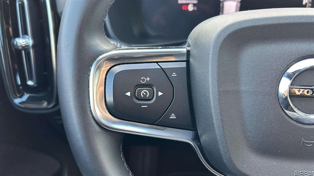 Volvo-XC40-image-10