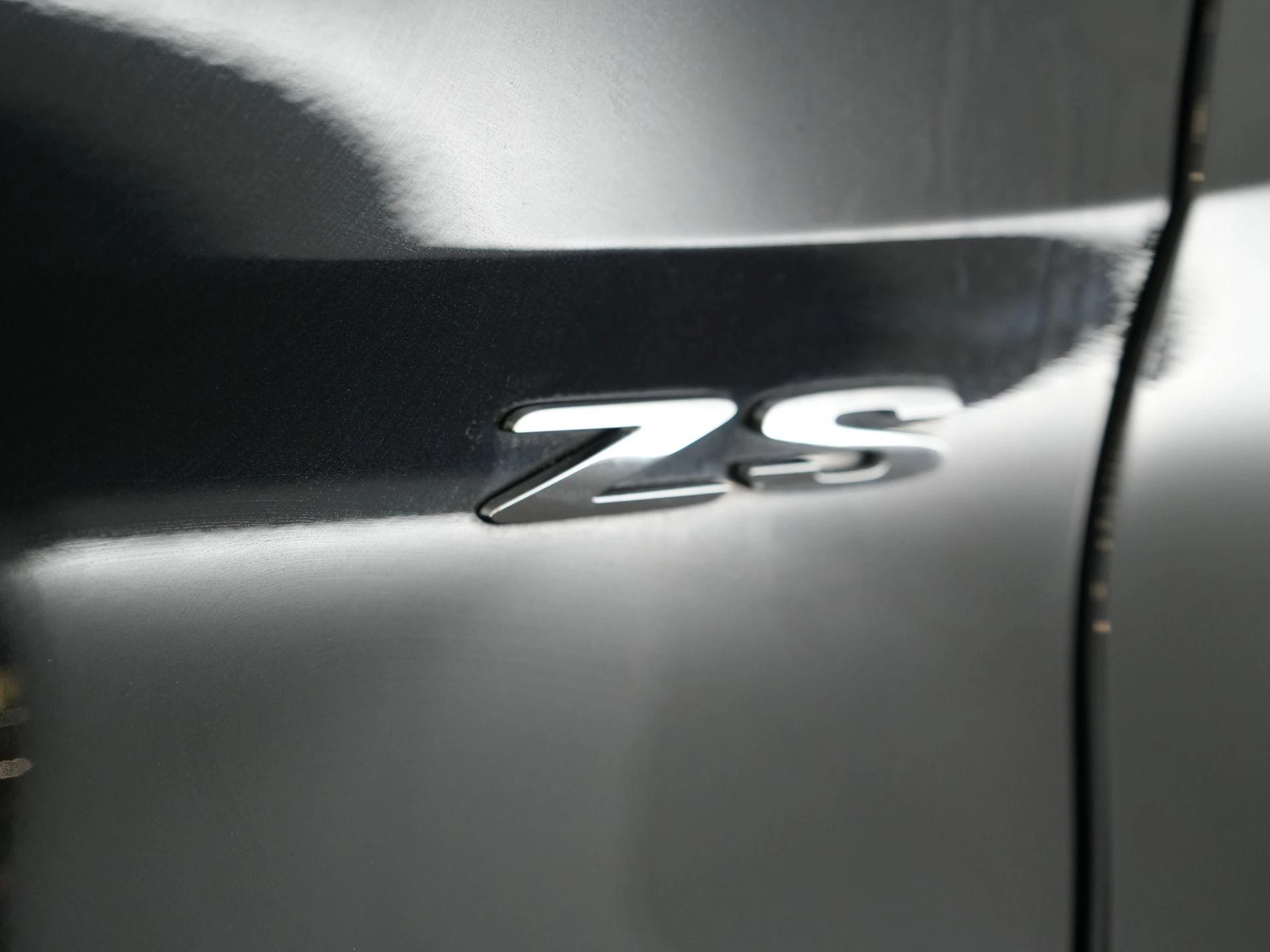 MG ZS ICE 1.0 AT LUXURY FWD