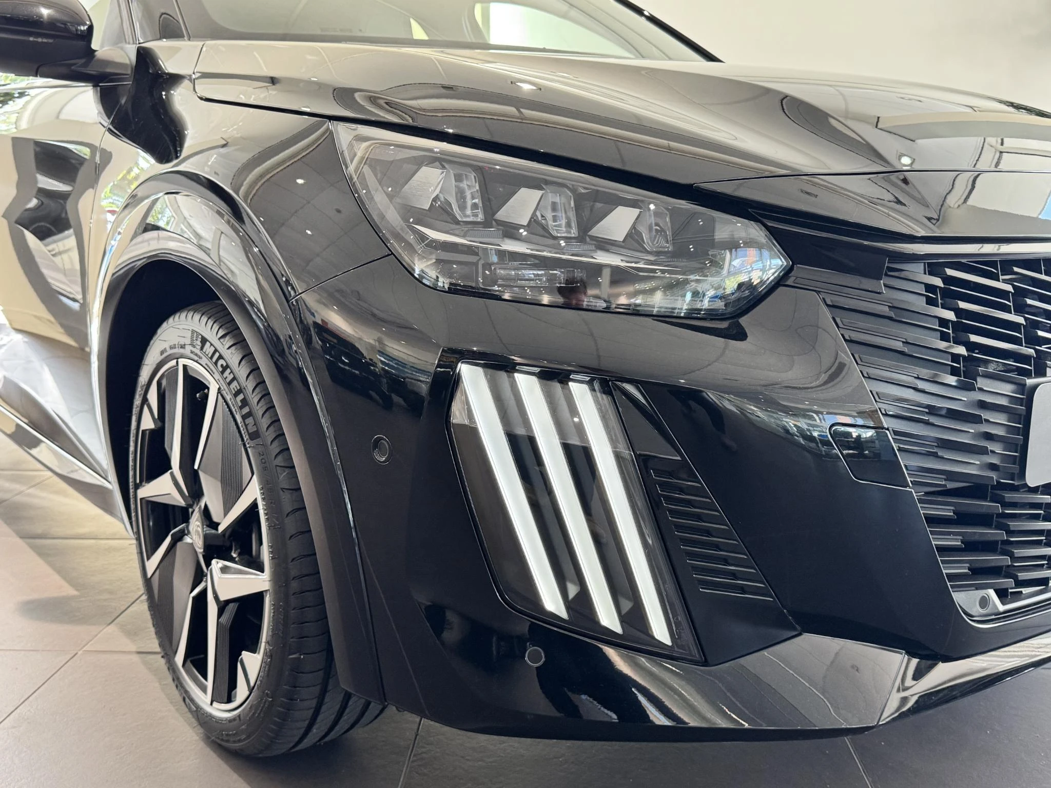 Peugeot-208-image-29