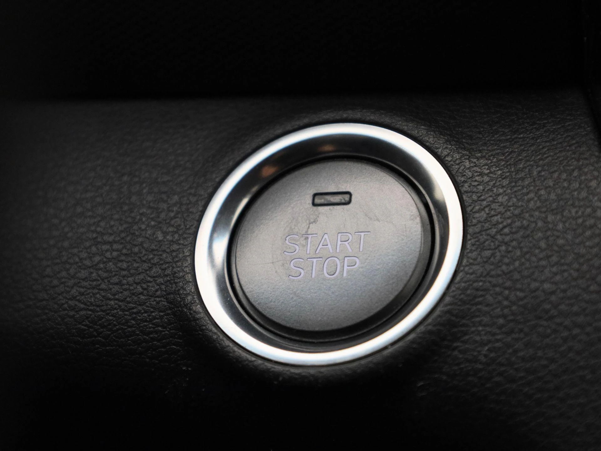 Hyundai-IONIQ-image-26