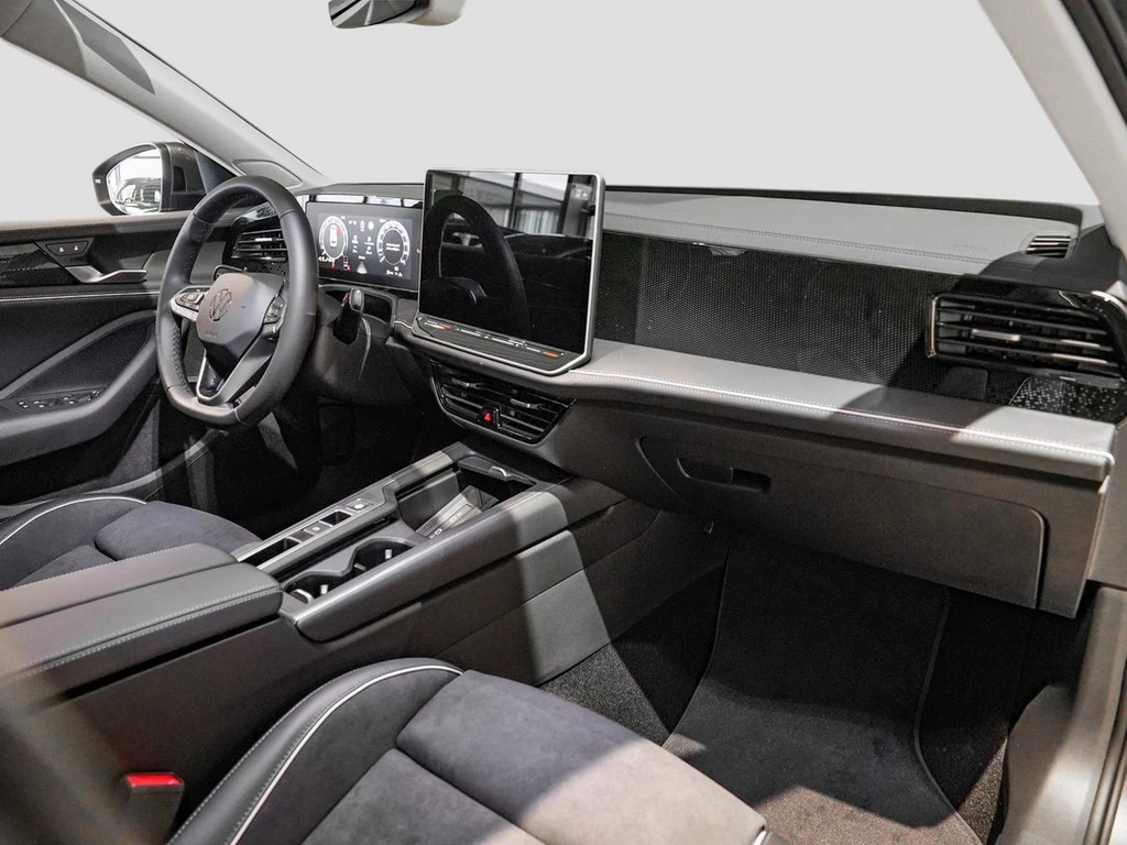 Volkswagen Passat 1,5 l eTSI DSG Business WR IQ-Drive P LM