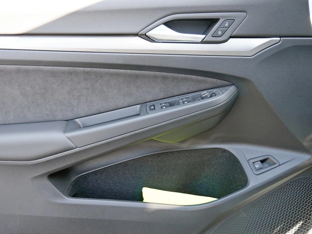 Volkswagen Golf Style 1.5 l eHybrid DSG 110 kW / 150 PS