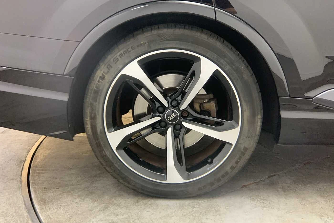 Audi-Q7-image-4