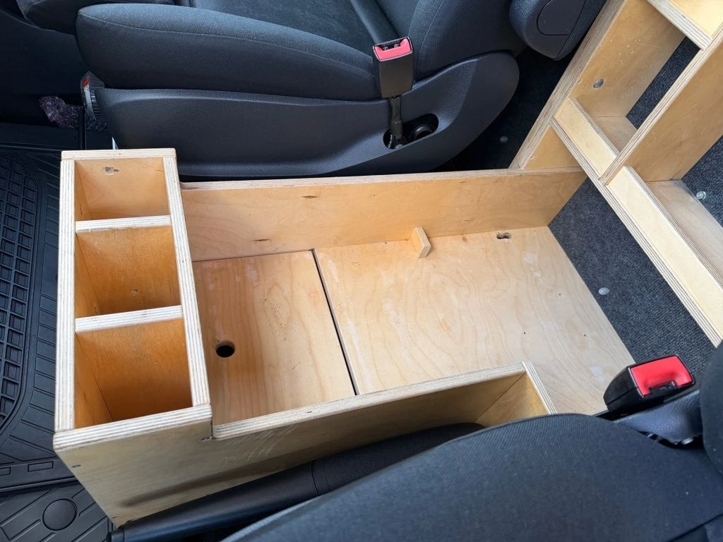 Mercedes-Benz-Sprinter 314-image-17